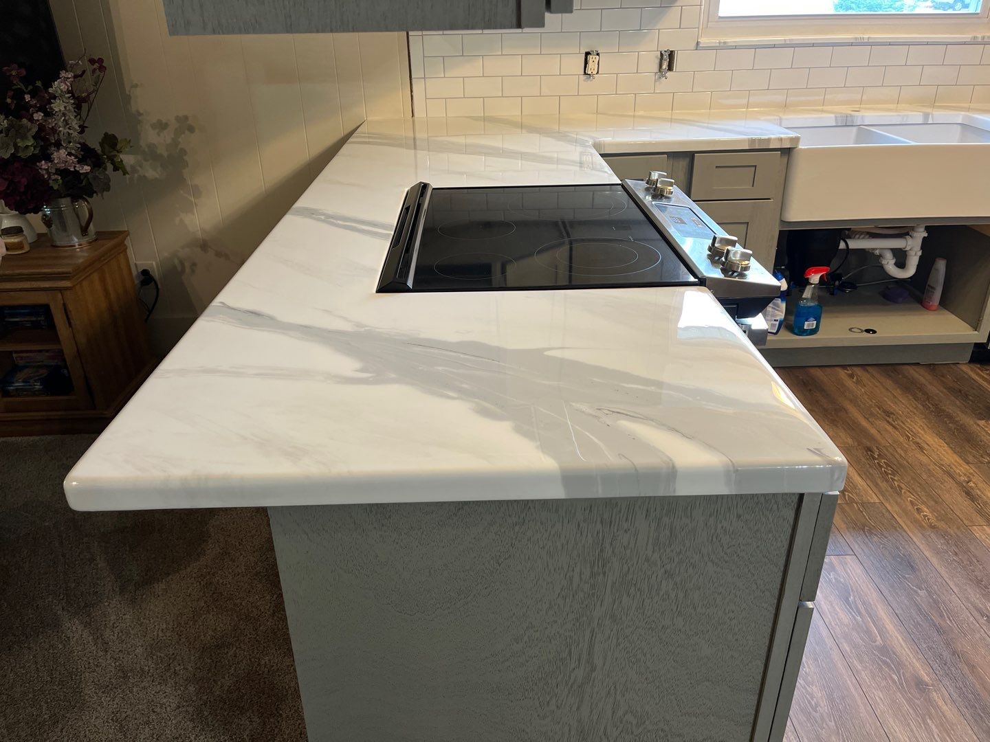 Diamondcoat White Marble by New Finish LLC