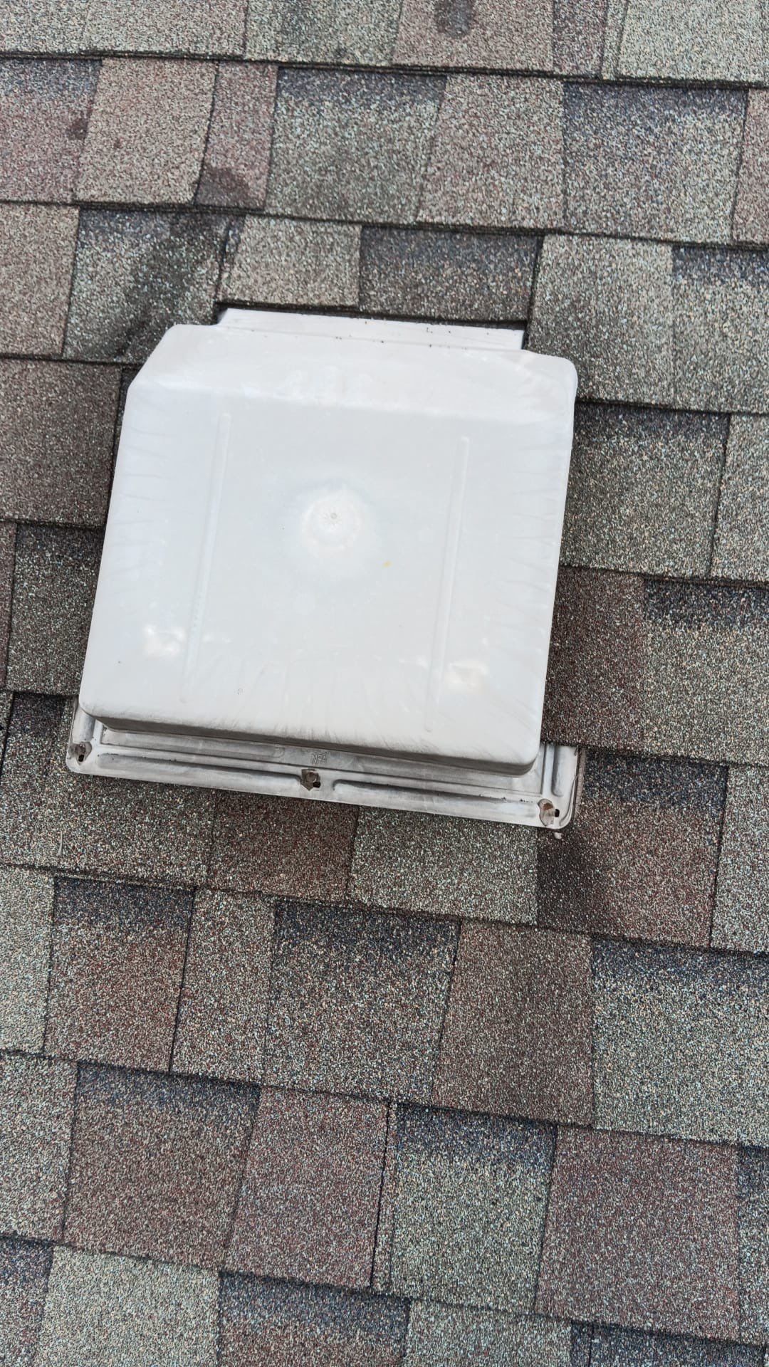 Hail Damage using Owen's Corning Duration (Lifetime) Shingles by Roof Repair Company