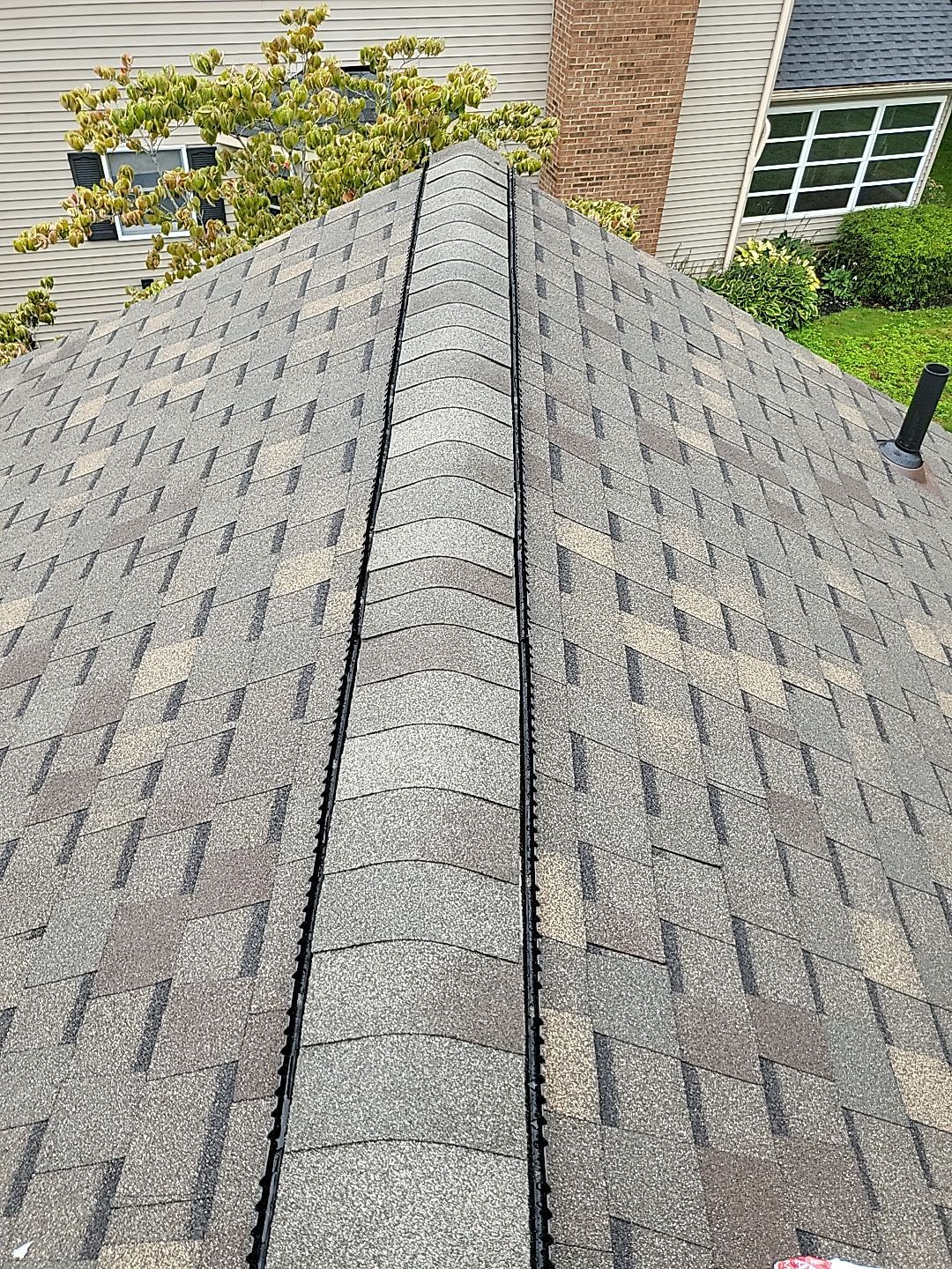 CT LANDMARK COLOR: PEWTER by Eagle Eye Roofing
