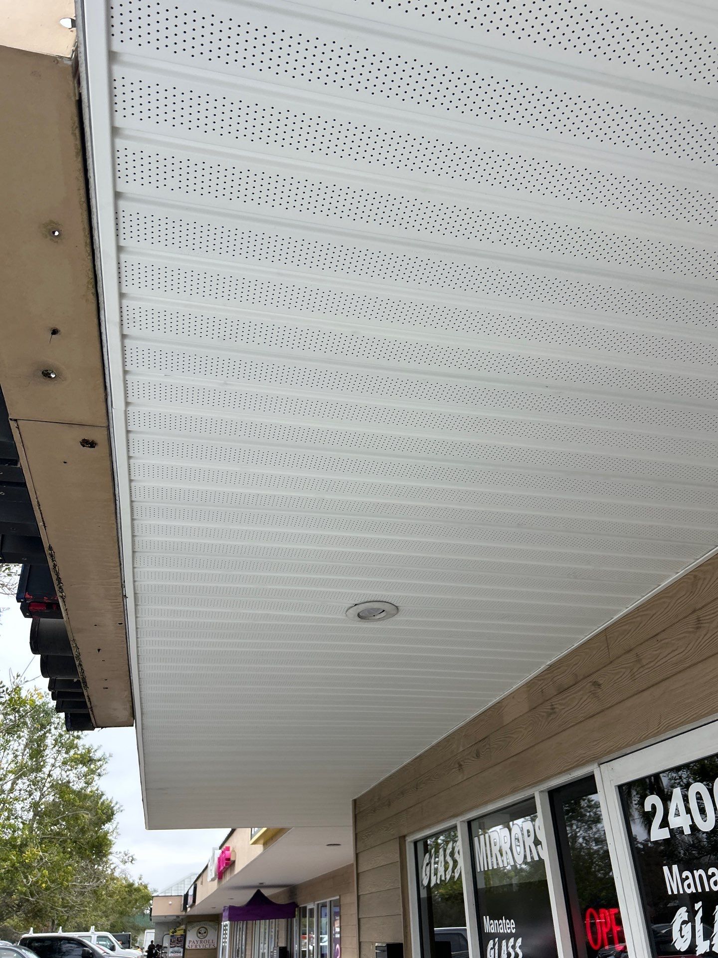 Soffit and Fascia Replacement in Bradenton FL by Gutter Professors