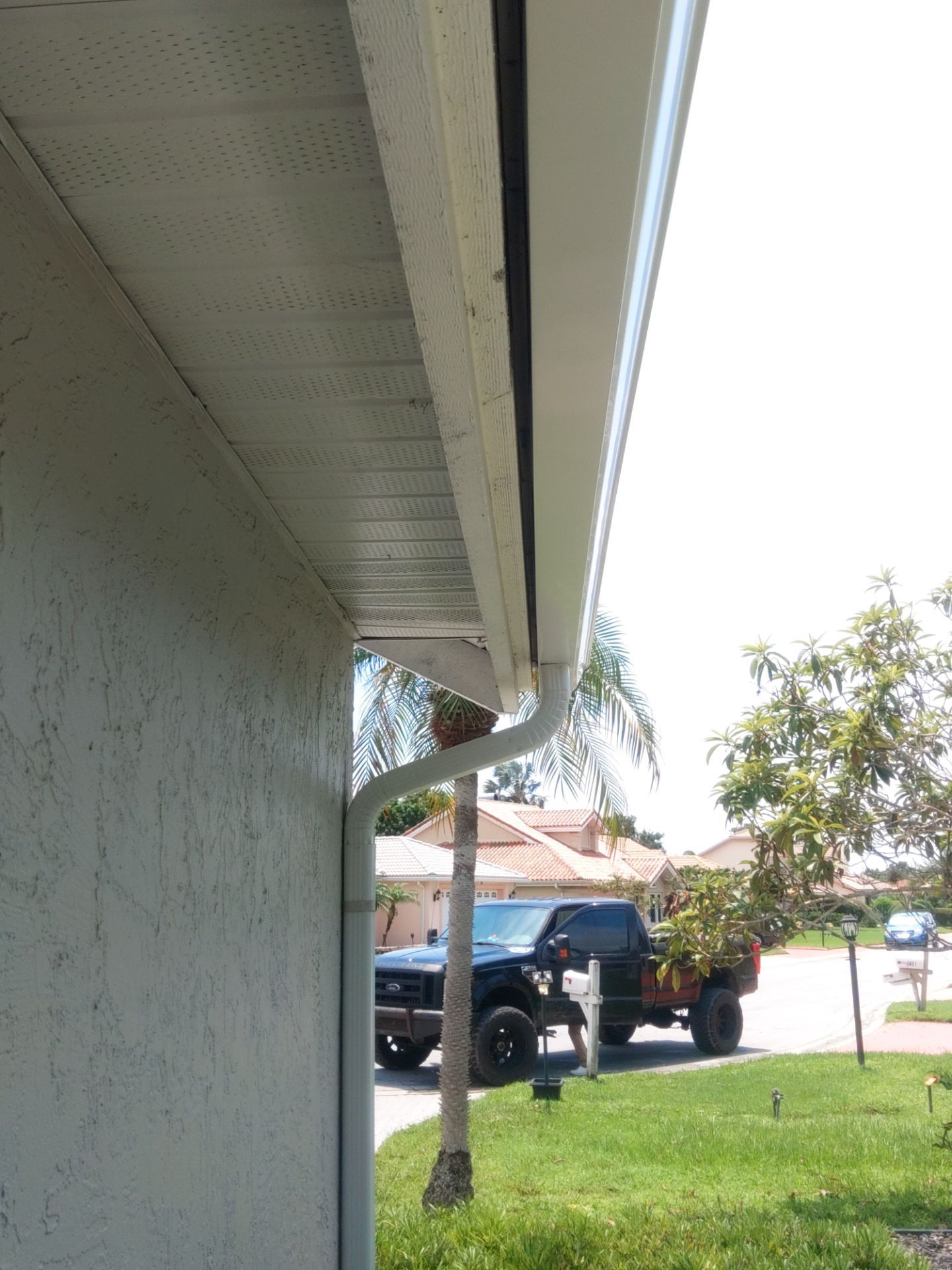 Residential Gutter Installation in Sarasota FL by Gutter Professors