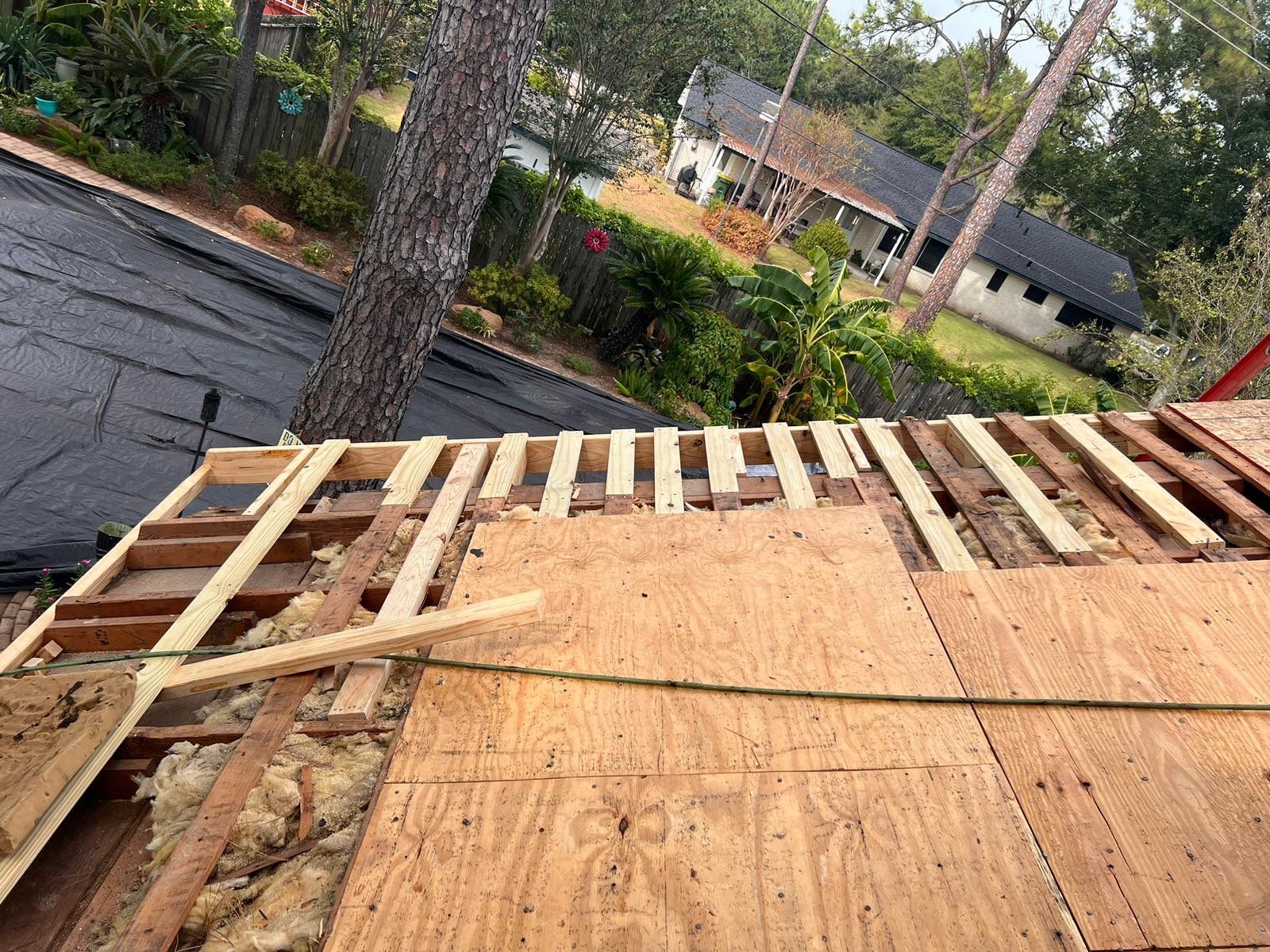 Residential Roofing Installation using Owen's Corning Duration (Lifetime) Shingles by Roof Repair Company
