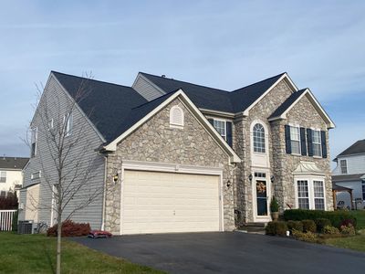Roofing Installation using CertainTeed Landmark - Moire Black