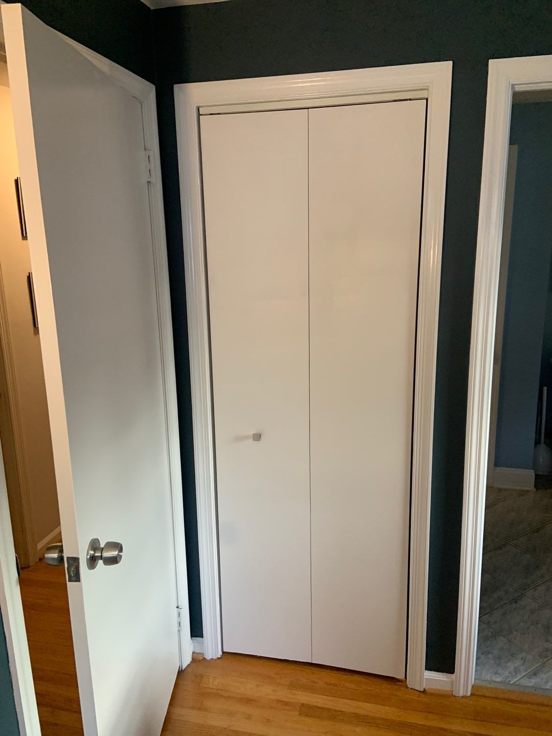 Bedroom Remodel using Custom Built Doors & Shelves by A1 NERDY HOMES LLC