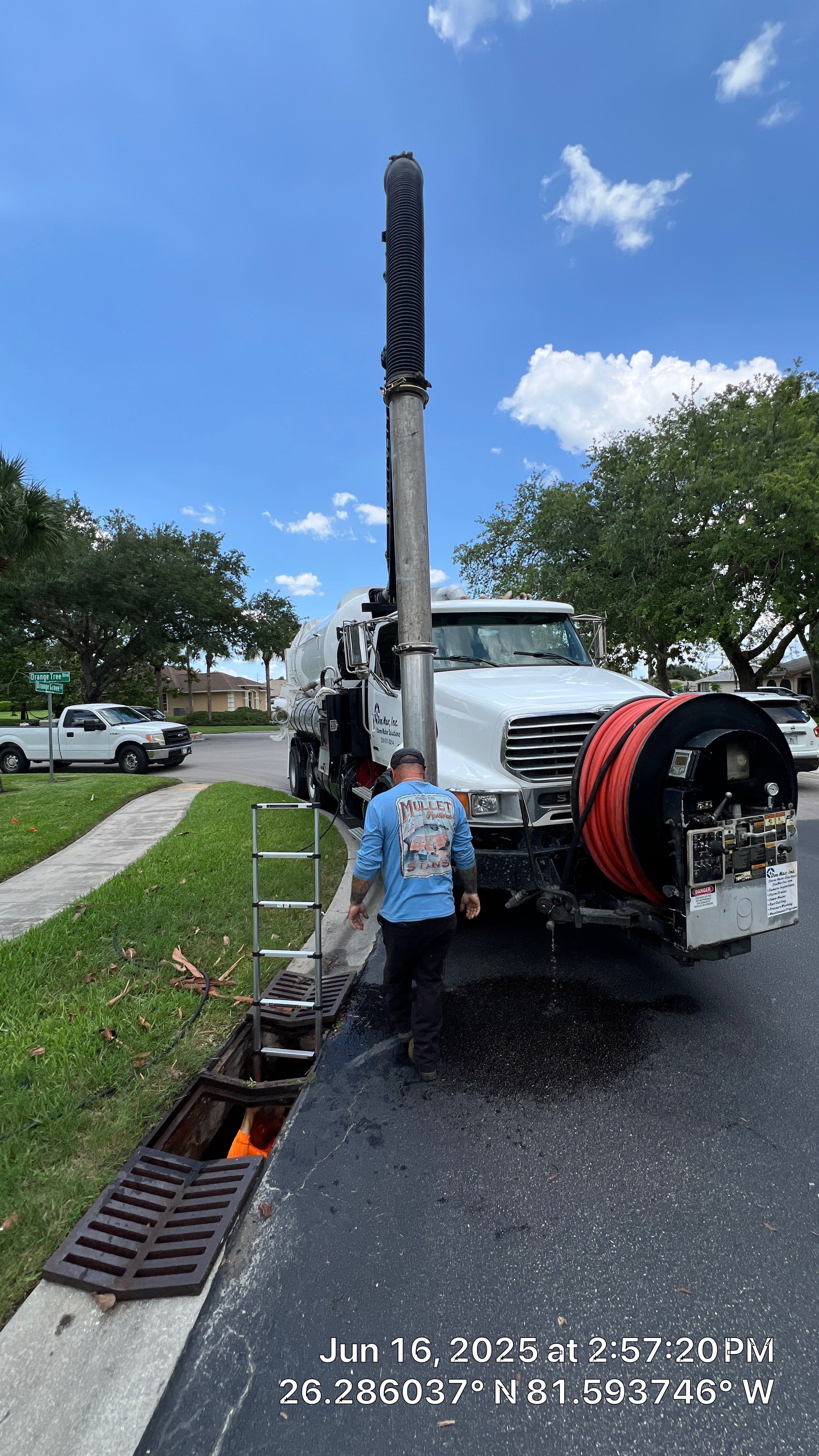 Naples Association Stormwater System Cleaning by APS Power & Water
