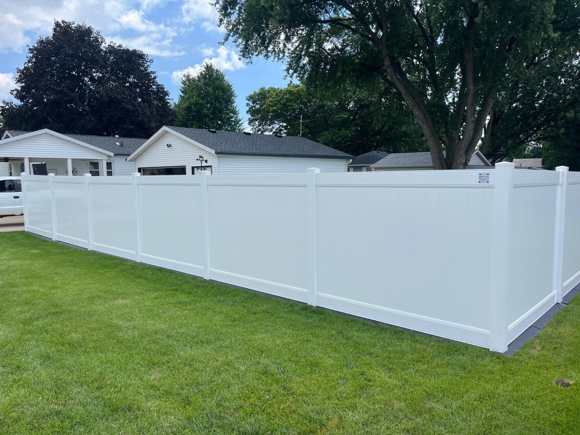 White Vinyl Privacy and Picket Fence Installation in Waterloo by Perfect Picket Fence and Stain