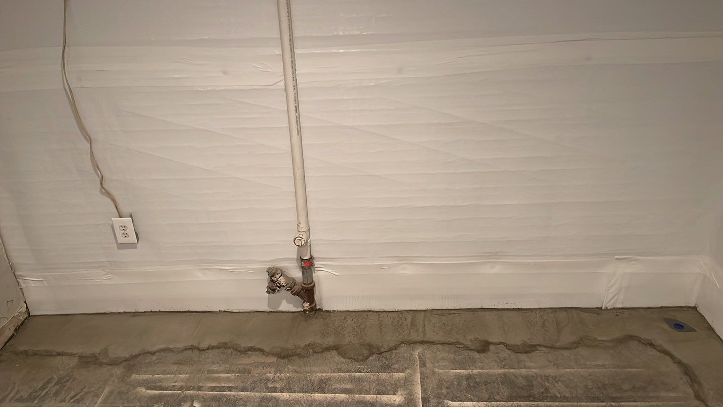 Embedded Fiber Reinforcement and Basement Waterproofing using GrateDrain Waterproofing System by Toledo Basement Repair