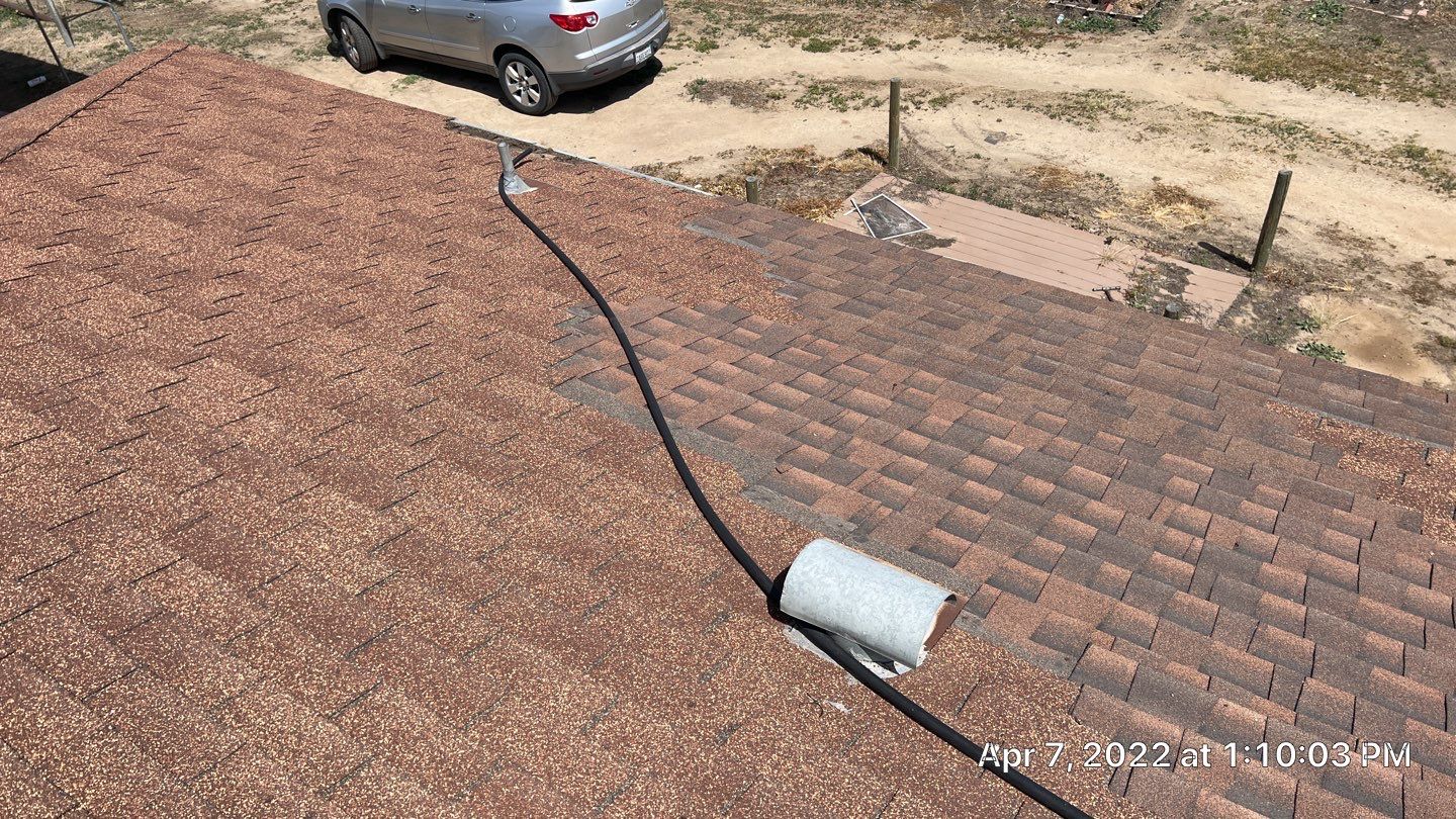 Metal roofing installation using Standing seam metal roofing system by Straight Edge Roofing Inc