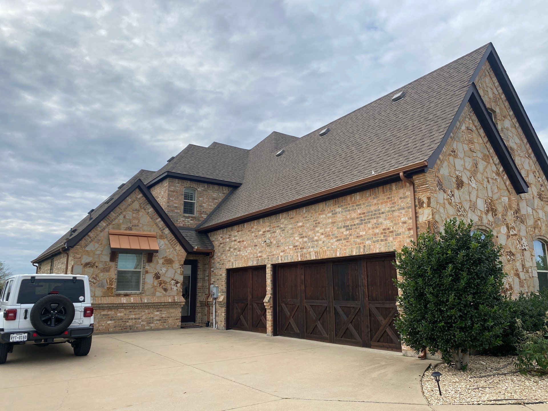Exterior Painting: Trim & Siding by Nomad Painting