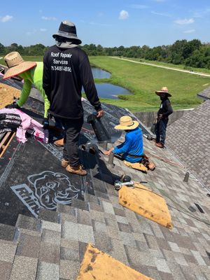 Residential Roofing Installation using Owen's Corning Duration (Lifetime) Shingles