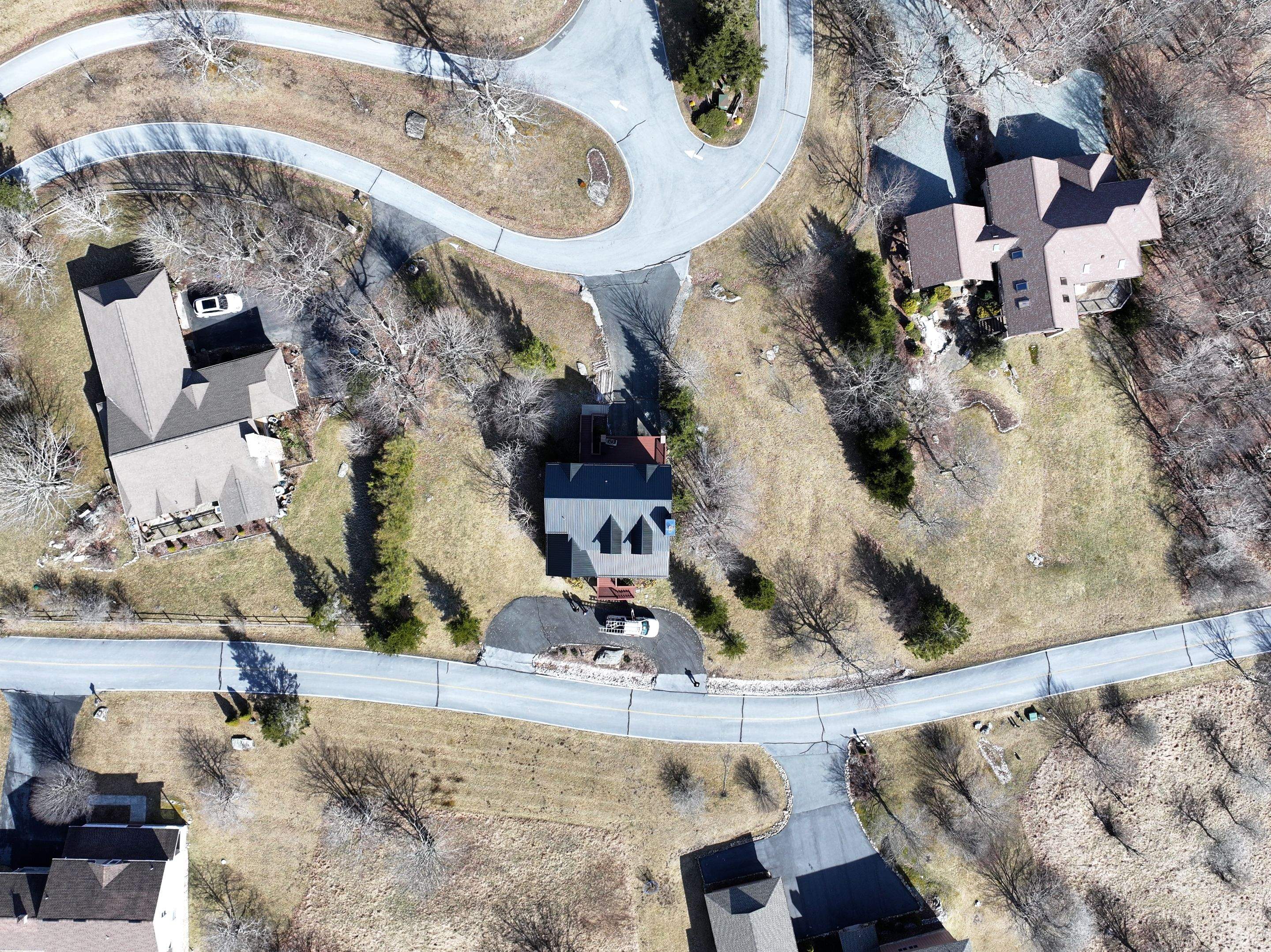 Dameron Residence by Omnia Roofing