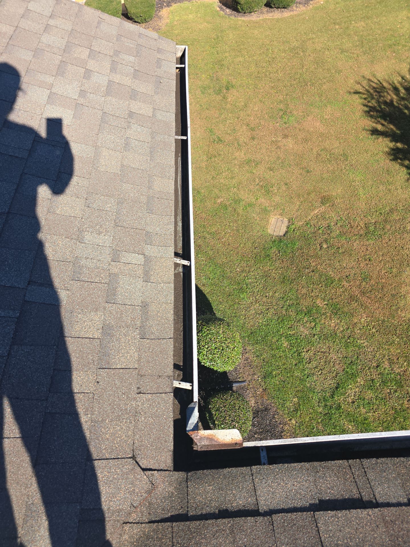 Commercial gutter cleaning Gastonia, NC after photo with clean gutters