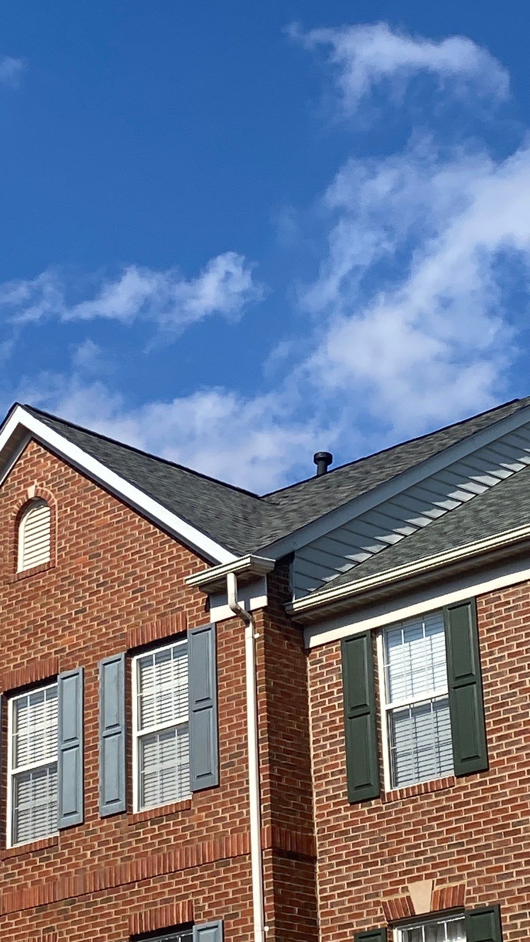 Alexandria: Residential Roof Replacement with CertainTeed Landmark in Georgetown Gray by RM Banning, Inc.