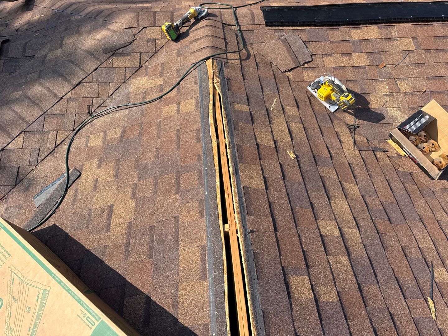 Roof Replacement using Owens Corning Tru Definitions by 180 Contractors