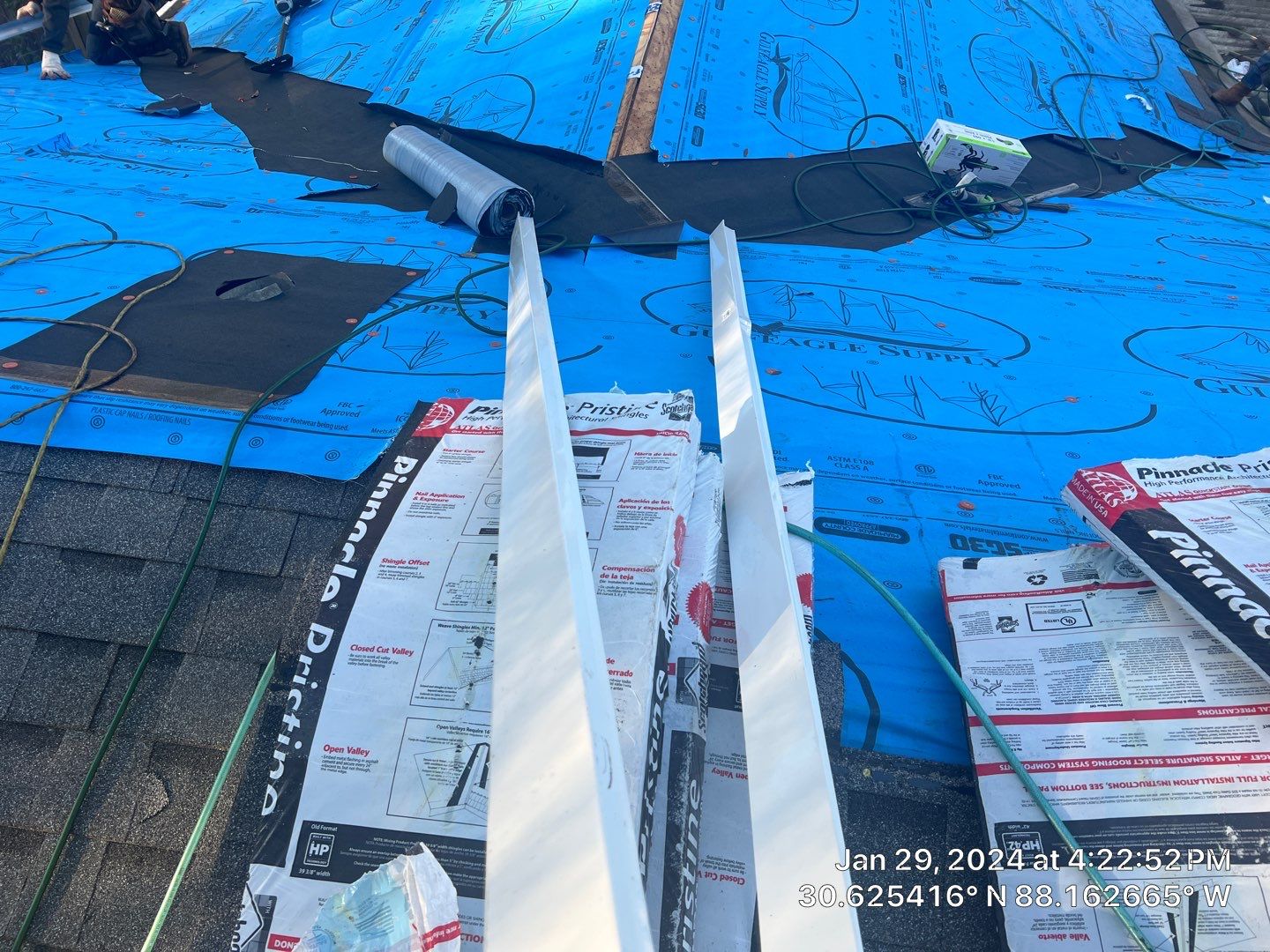 Roof replacement by American Roofing & Construction LLC