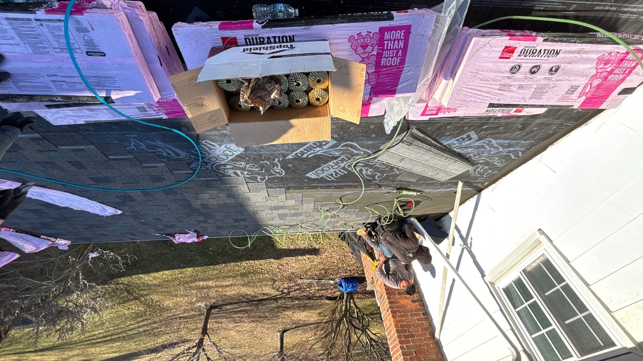 Siding Replacement using Alside Charcoal Smoke and Roof Replacement using Owens Corning Peppercorn by 180 Contractors