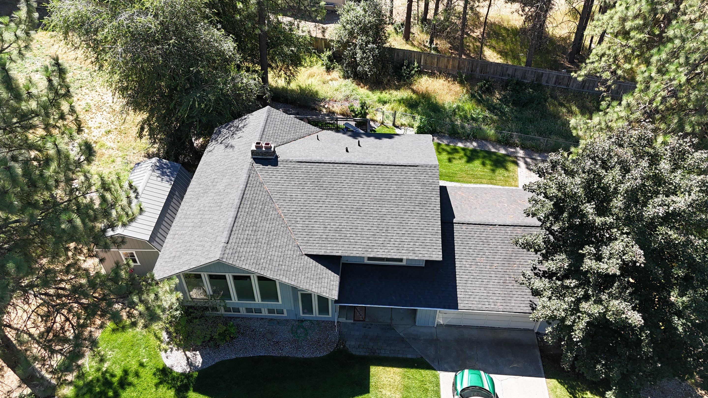 New Landmark TL Moire Black roof installed by Alpine Roofing on Eastview Dr, Spokane