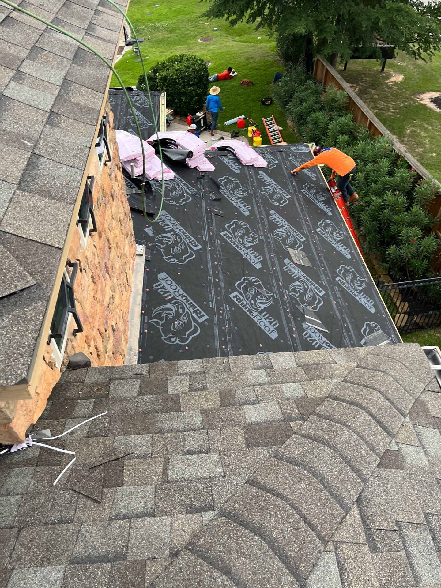 Residential Roofing Installation using Owen's Corning Duration (Lifetime) Shingles by Roof Repair Company