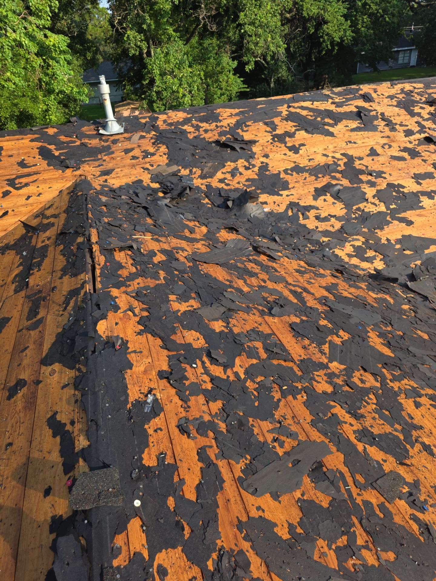 Project in Nederland by SETX Roofing Pros 