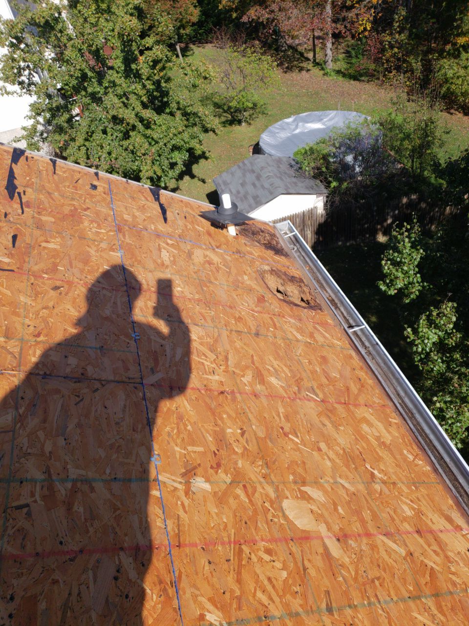 Woodbridge: CertainTeed Landmark Designer Shingles in Cottage Red by RM Banning, Inc.