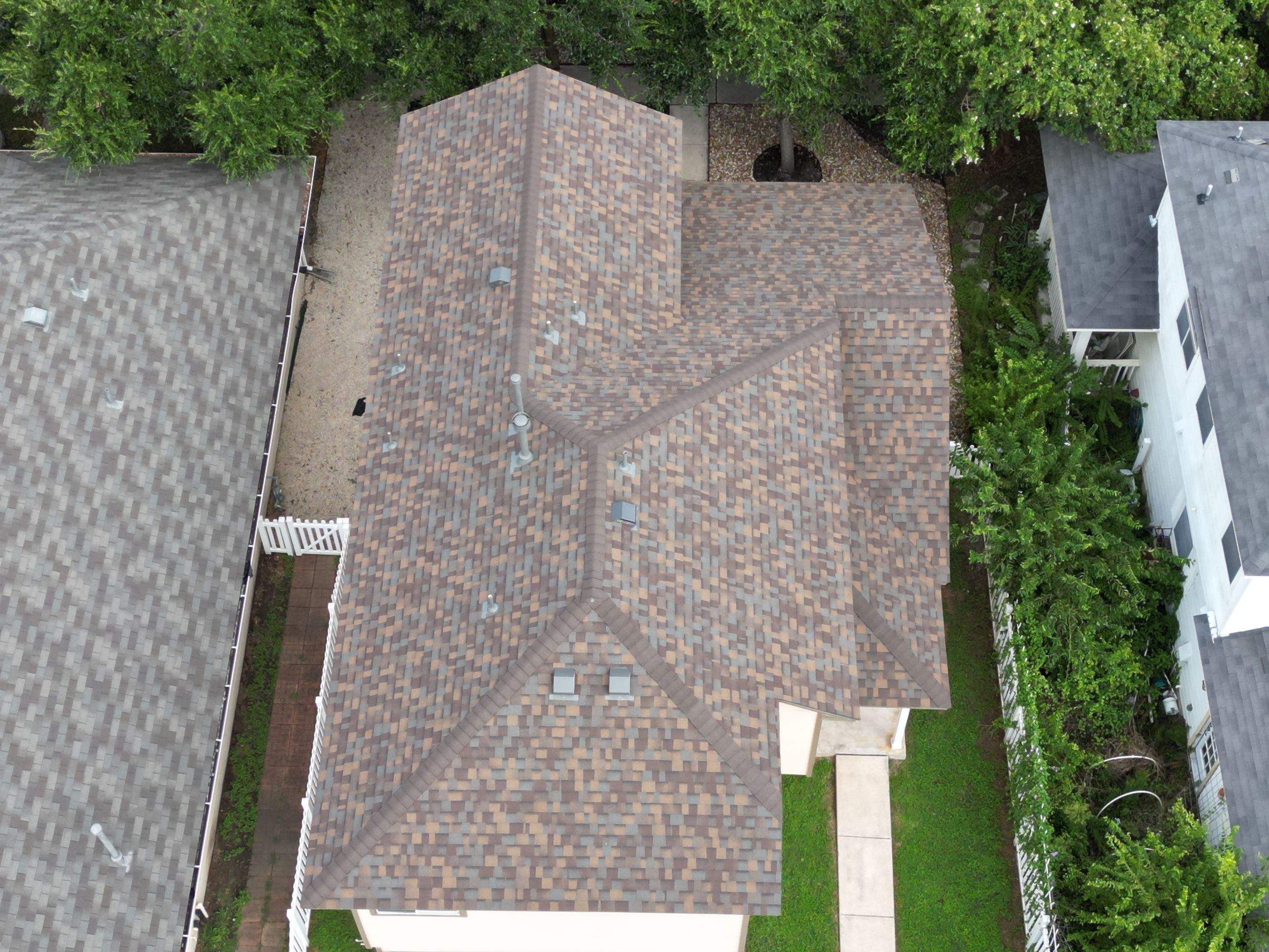 Teak - Owens Corning TruDefinition Duration by RoofsOnly.com