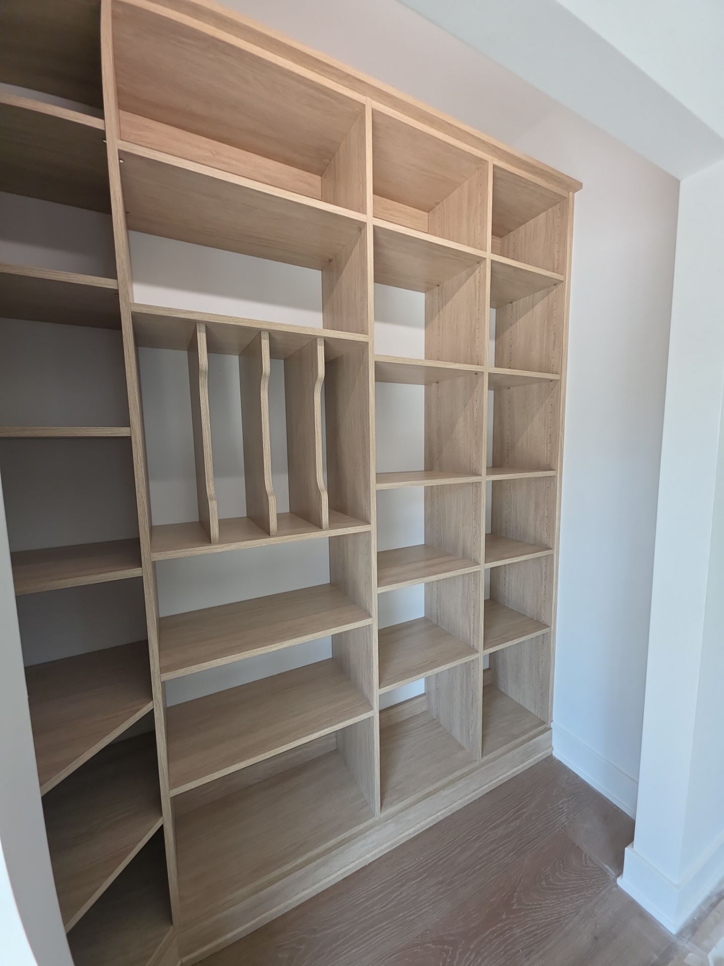 Custom Closets, Pantry by Innovative Spaces / Innovative Concrete Coatings