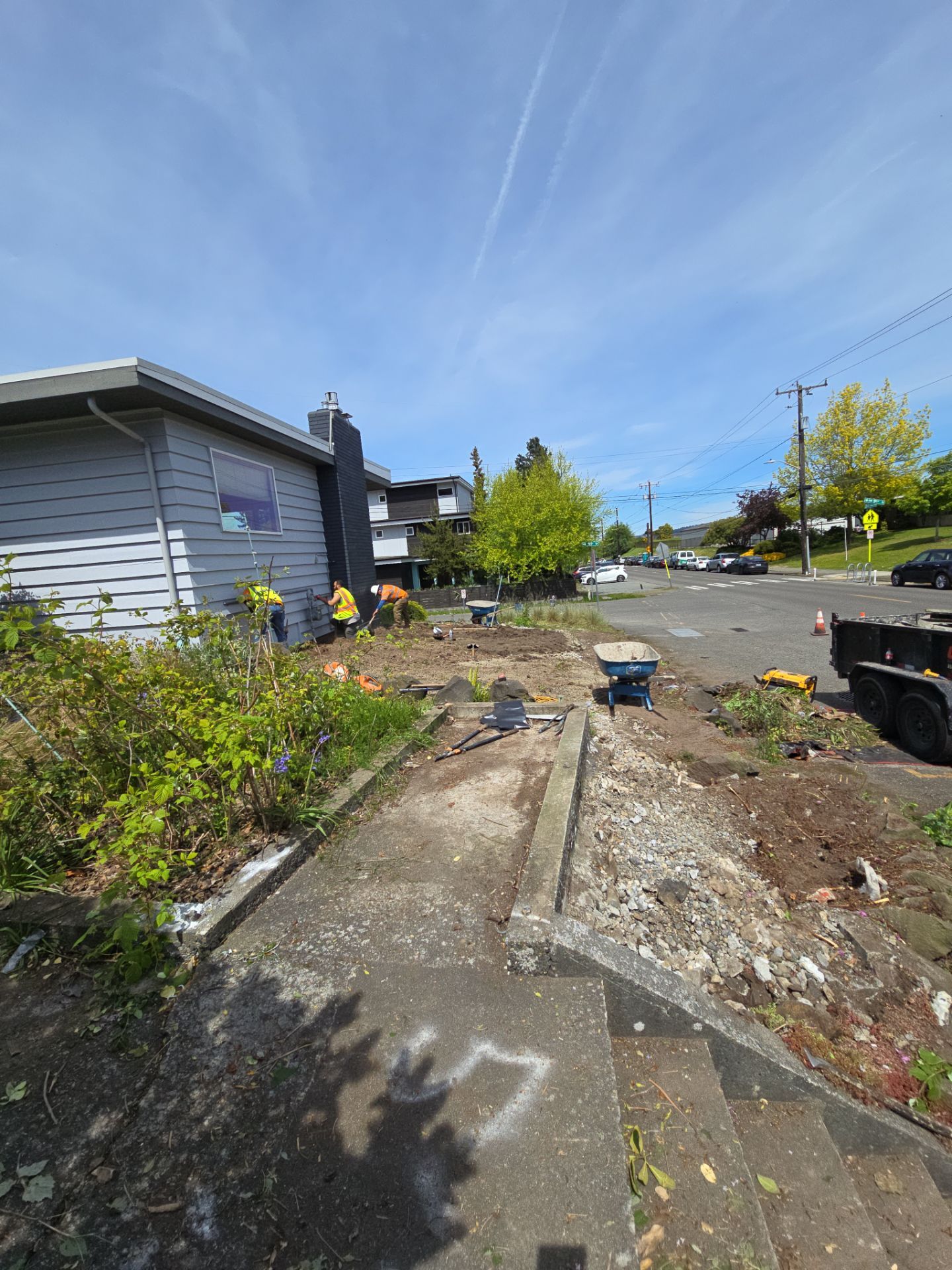 Retaining Wall & Fence Installation  by Jireh Asphalt & Concrete Inc 