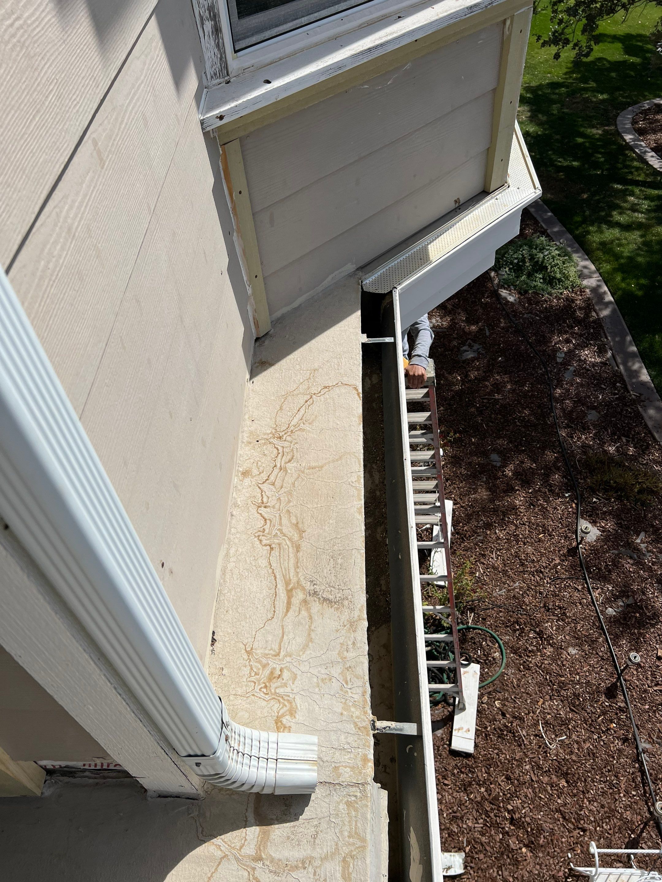 Sealant system over walk deck over house using Rubber coat and coatings by Straight Edge Roofing Inc