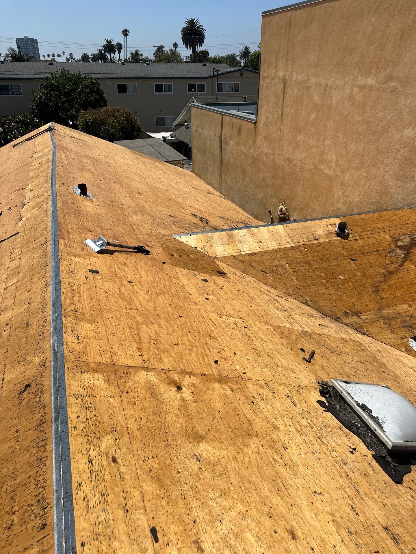 Roof Replacement - Long Beach, CA 90814 by Epic Roof Replacement