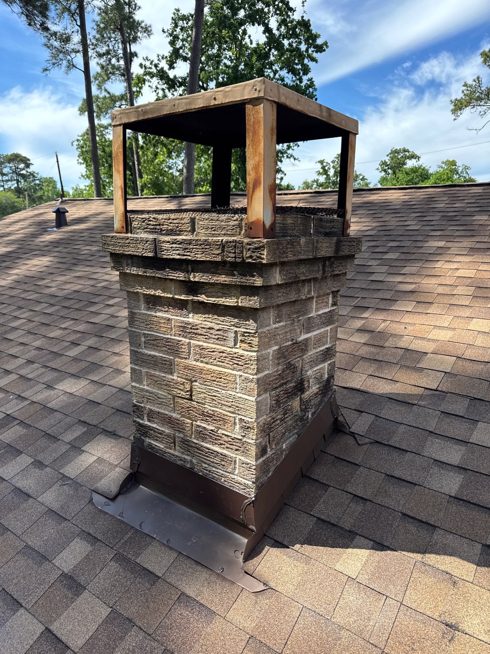 Crosby Roof Installation using Atlas Pinnacle Pristine by Modern BYLT Roofing & Construction