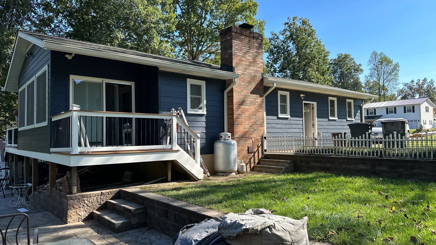 Siding Installation using JH Select Cedarmill Eased Edge by ExteriorPros