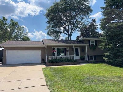 Full Exterior Siding and Gutter Replacement in Green Bay