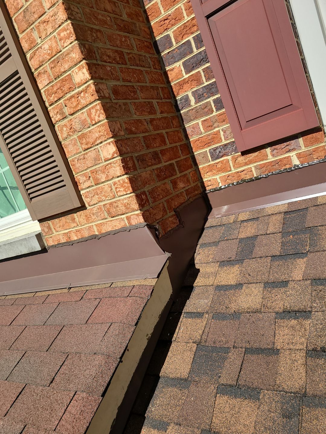 Alexandria: Roof Replacement with CertainTeed Landmark Pro in Max Def Burnt Sienna by RM Banning, Inc.