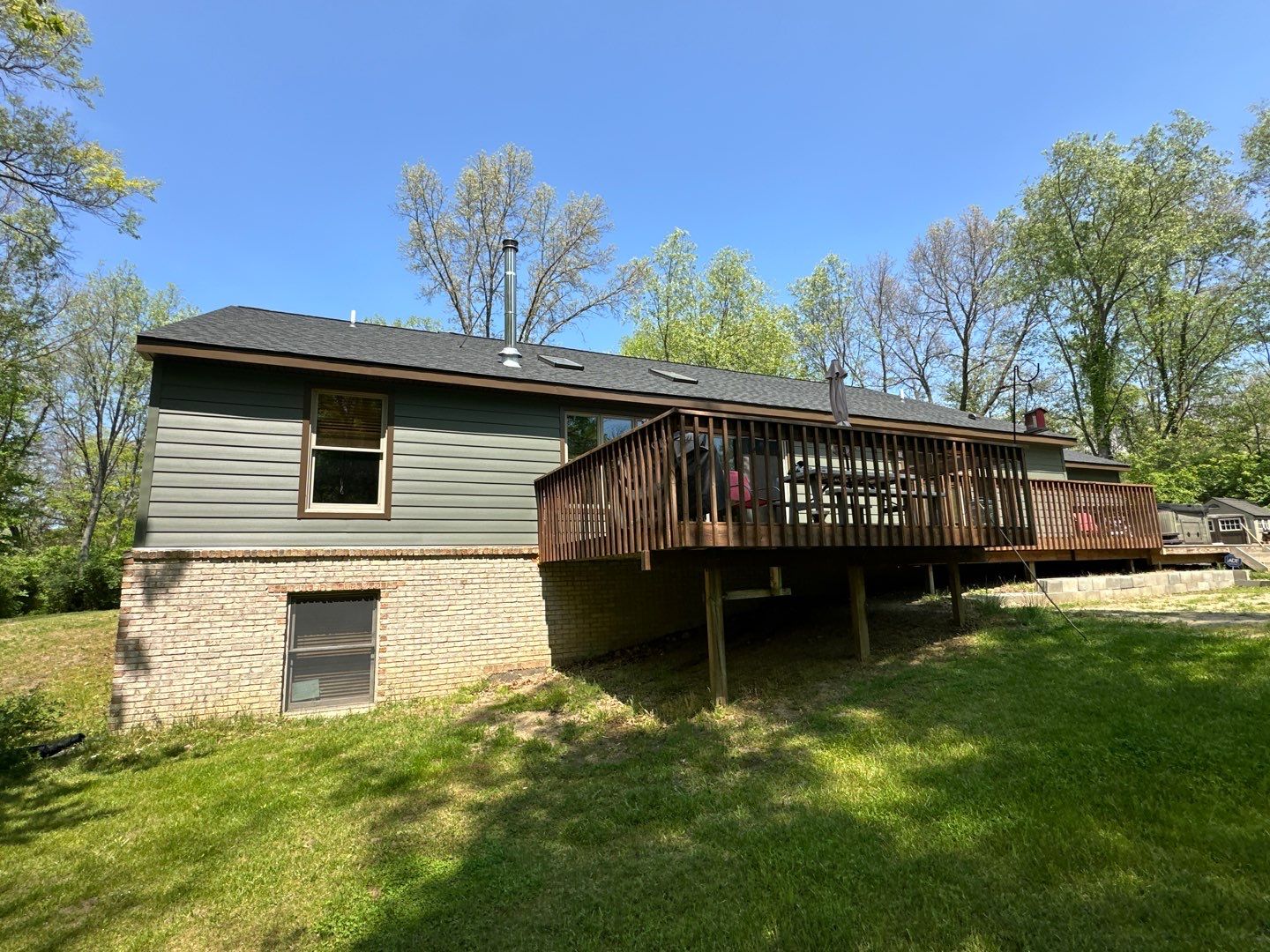 Siding Replacement using Alside S7 Cedar Mill Grain Composite by 180 Contractors