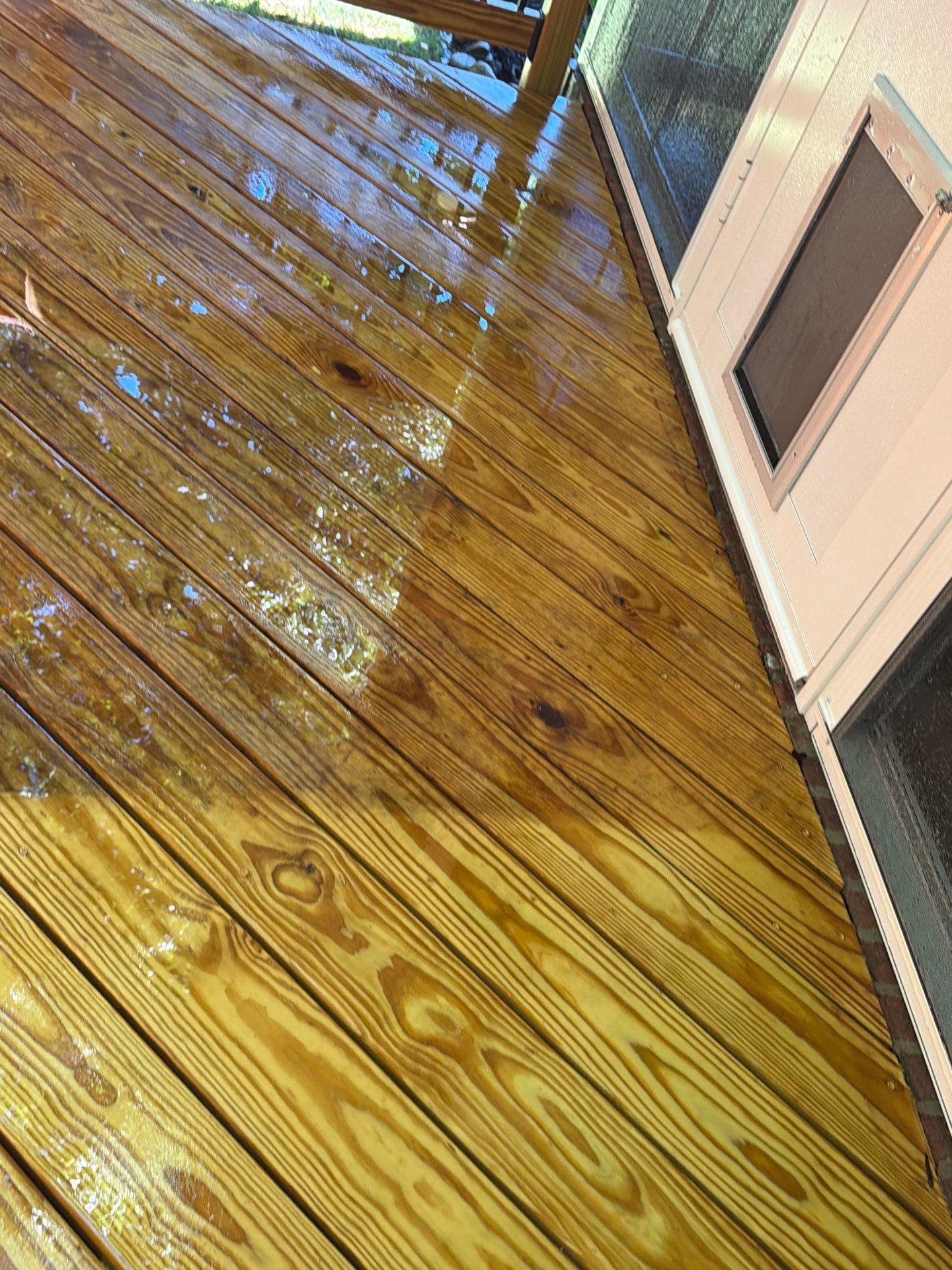 Deck using Wood Sealant by DuraSeal