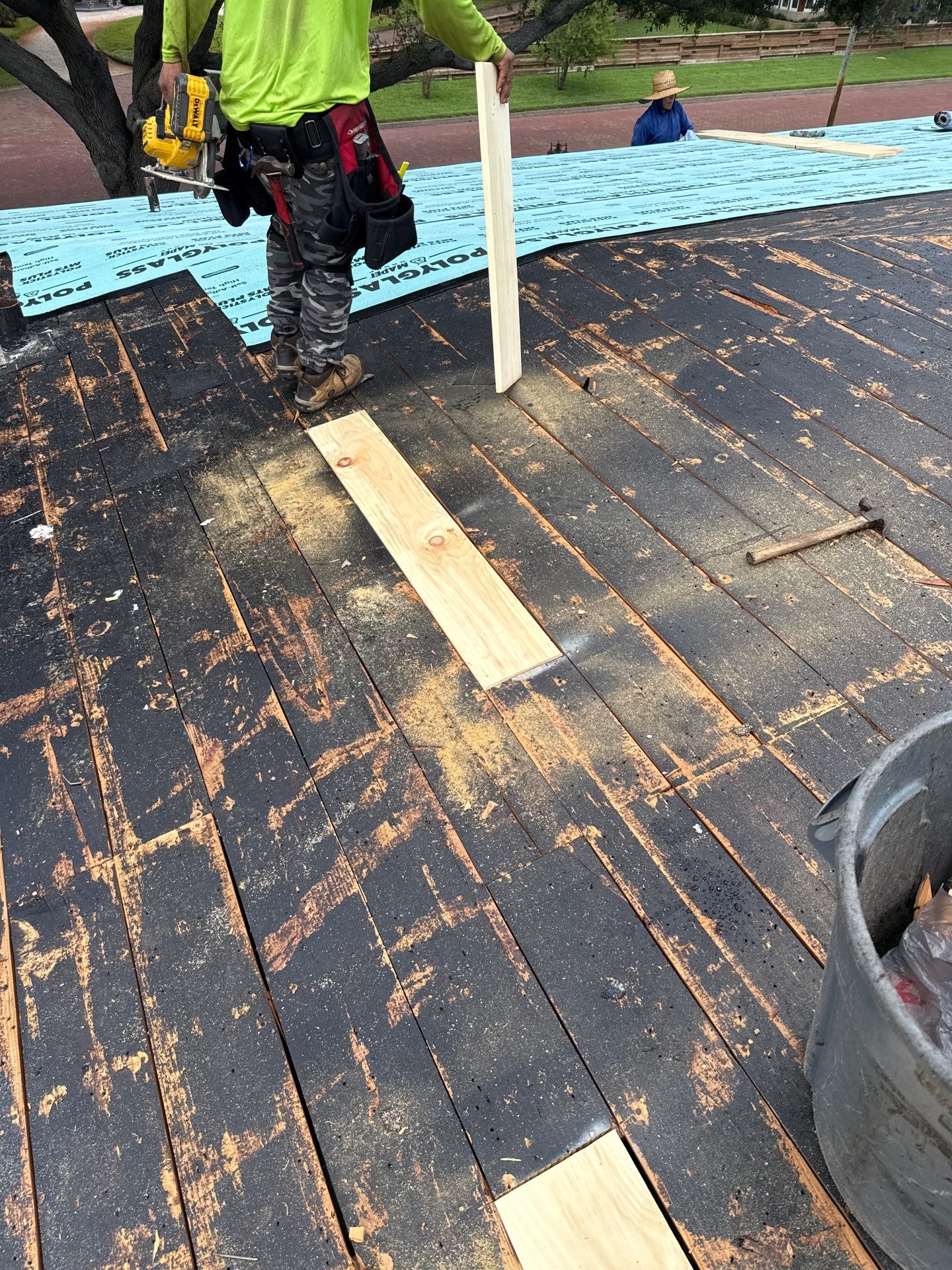 Project in St. Petersburg 33710 by Mitchell Roofing Company LLC 
