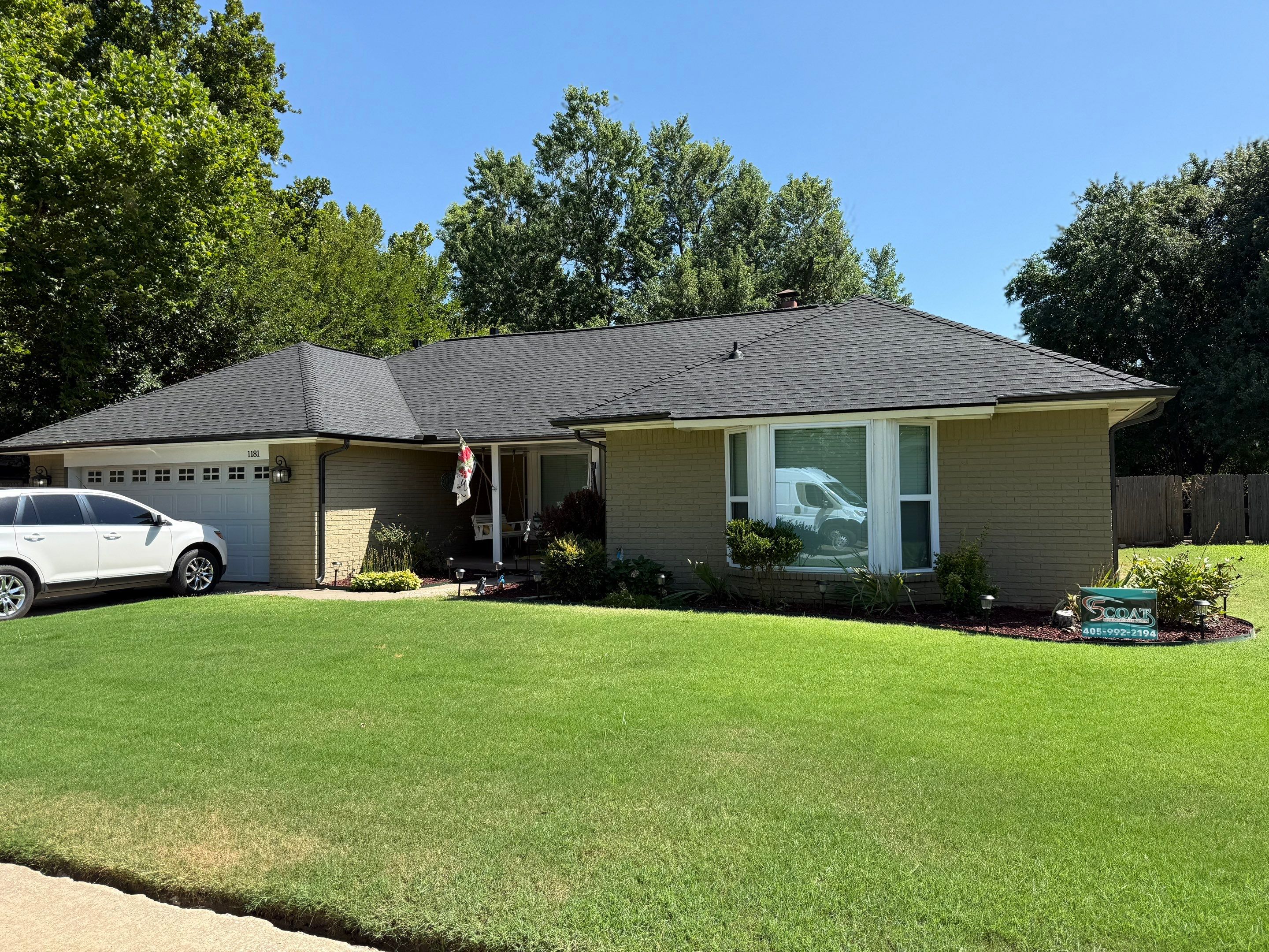 GAF Timberline HDZ Reroof - Gutters, Garage Door & Full Upgrade - Norman, OK by 5Coat Roofing & Construction