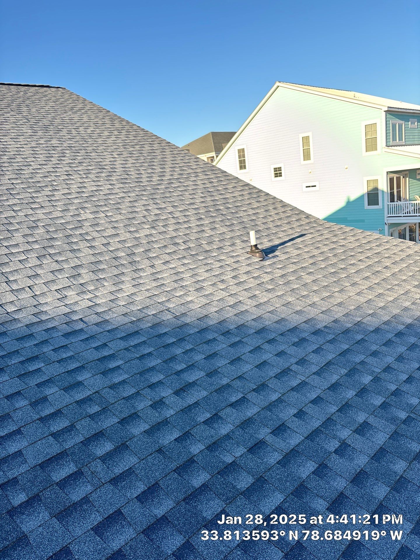 GAF HDZ - Biscayne Blue by Linta Roofing