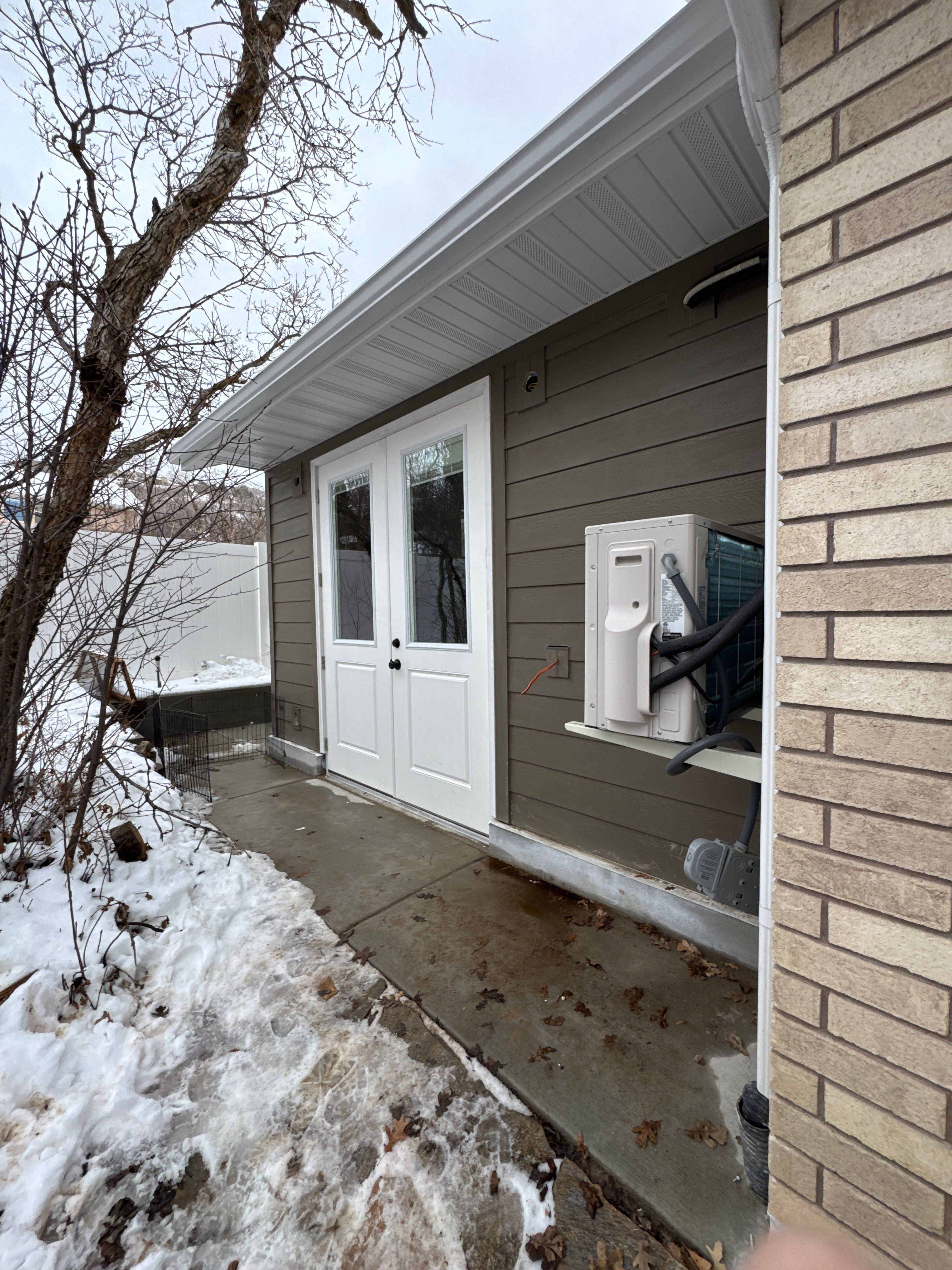 Bountiful | James Hardie Lap Siding | Timber Bark by Ideal Siding Utah