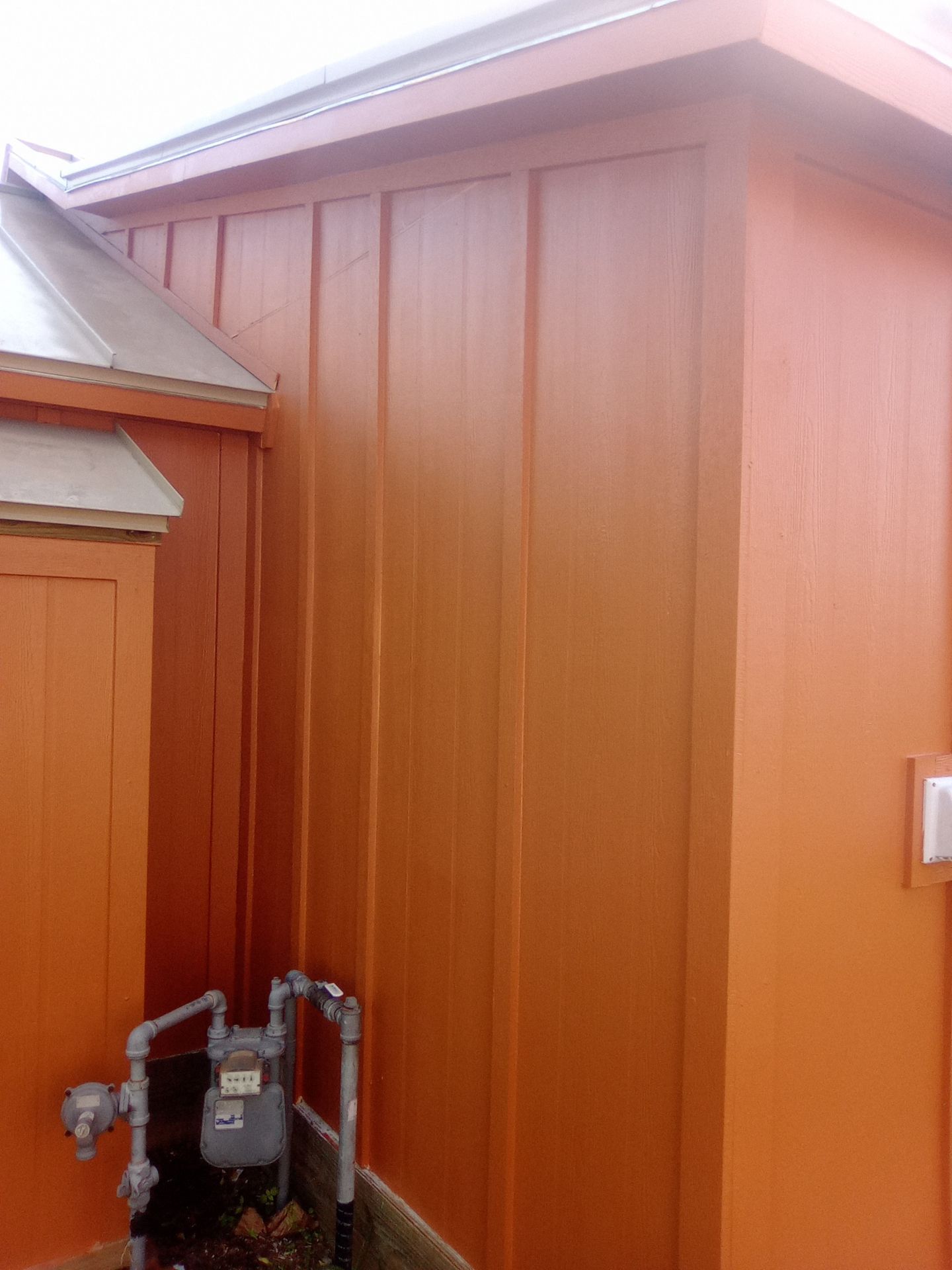 Vinyl to Hardie by Bayfront Roofing and Construction