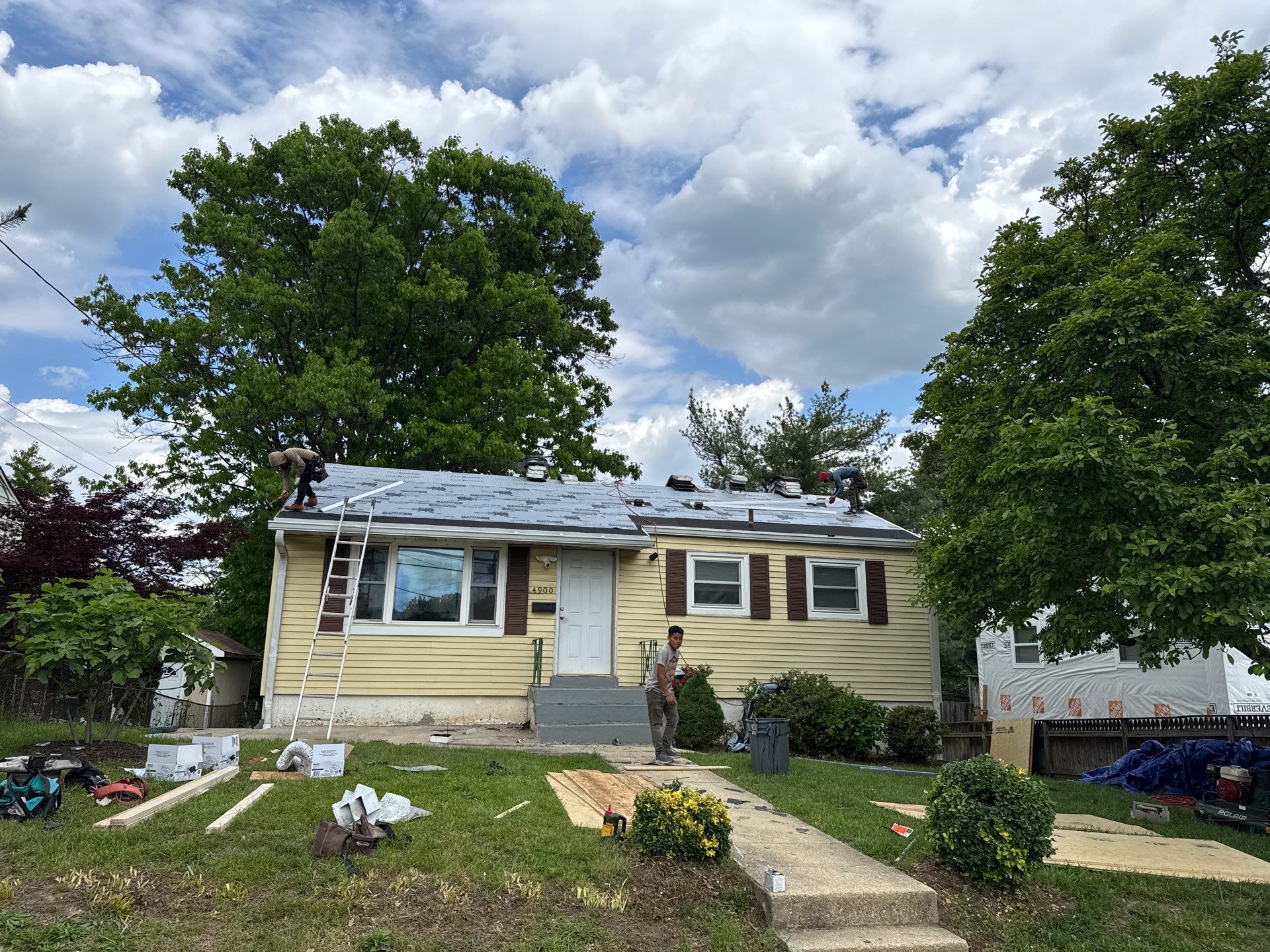 Residential Roofing Installation using GAF HDZ SHINGLES by La Bendicion Contruction Llc