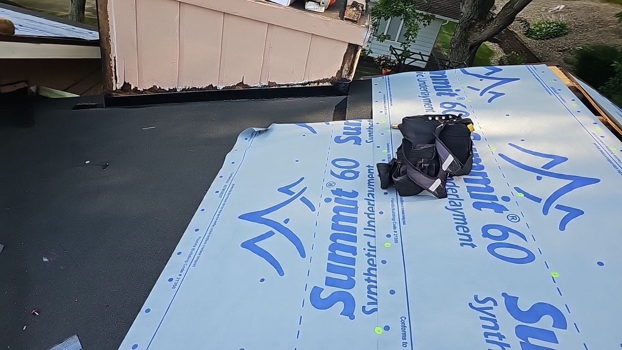 ATLAS PINNACLE COLOR: COPPER CANYON by Eagle Eye Roofing