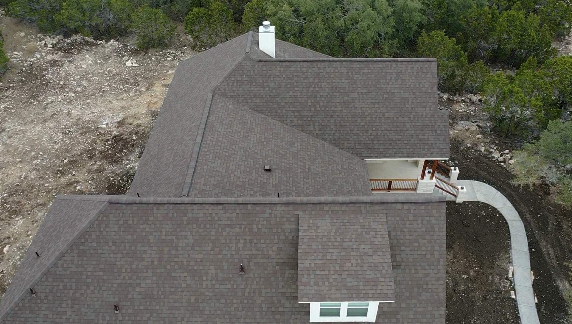 New Home Construction using Owens Corning 30 year Architectural Shingles by Premier Roofing and Contracting