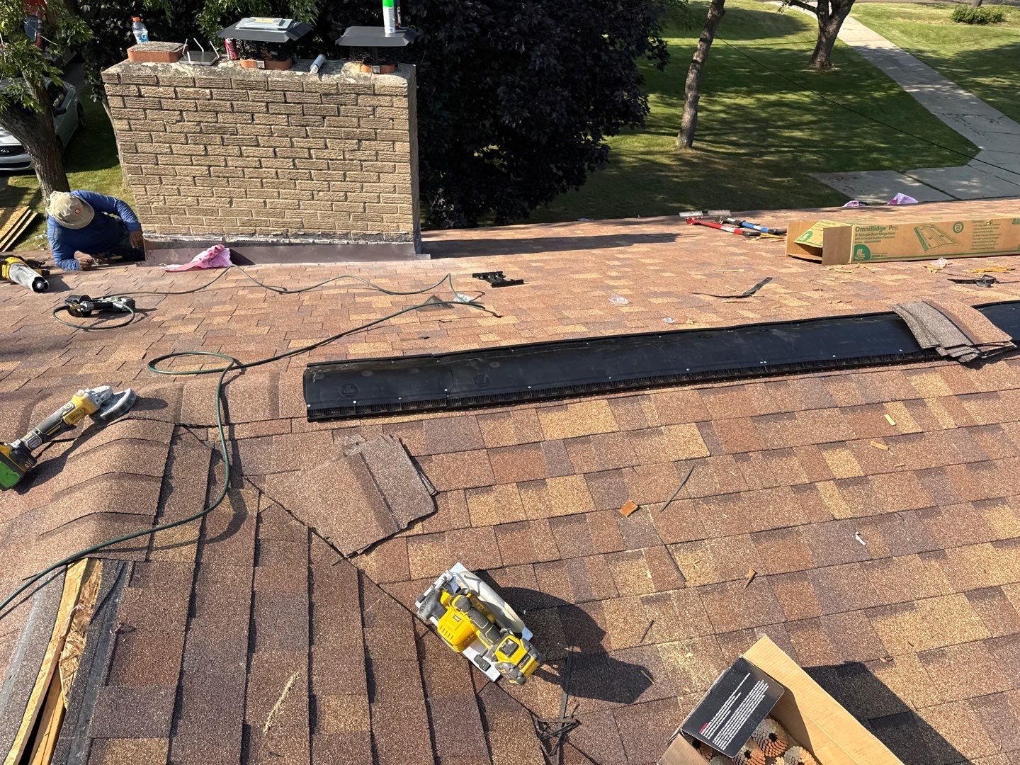 Roof Replacement using Owens Corning Tru Definitions by 180 Contractors