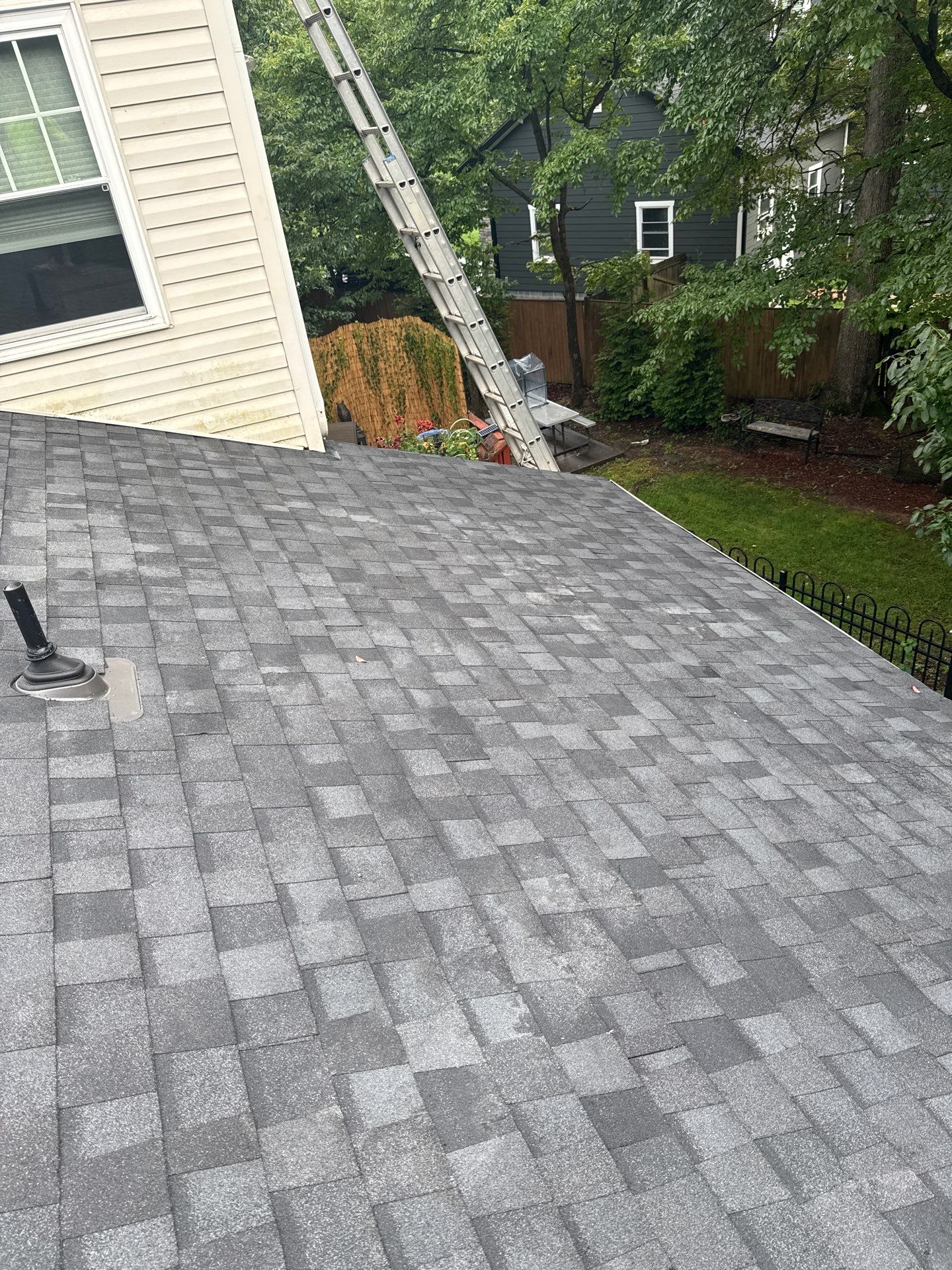 Lorton: Residential Roof with CertainTeed Landmark Pro in Max Def Moire Black by RM Banning, Inc.