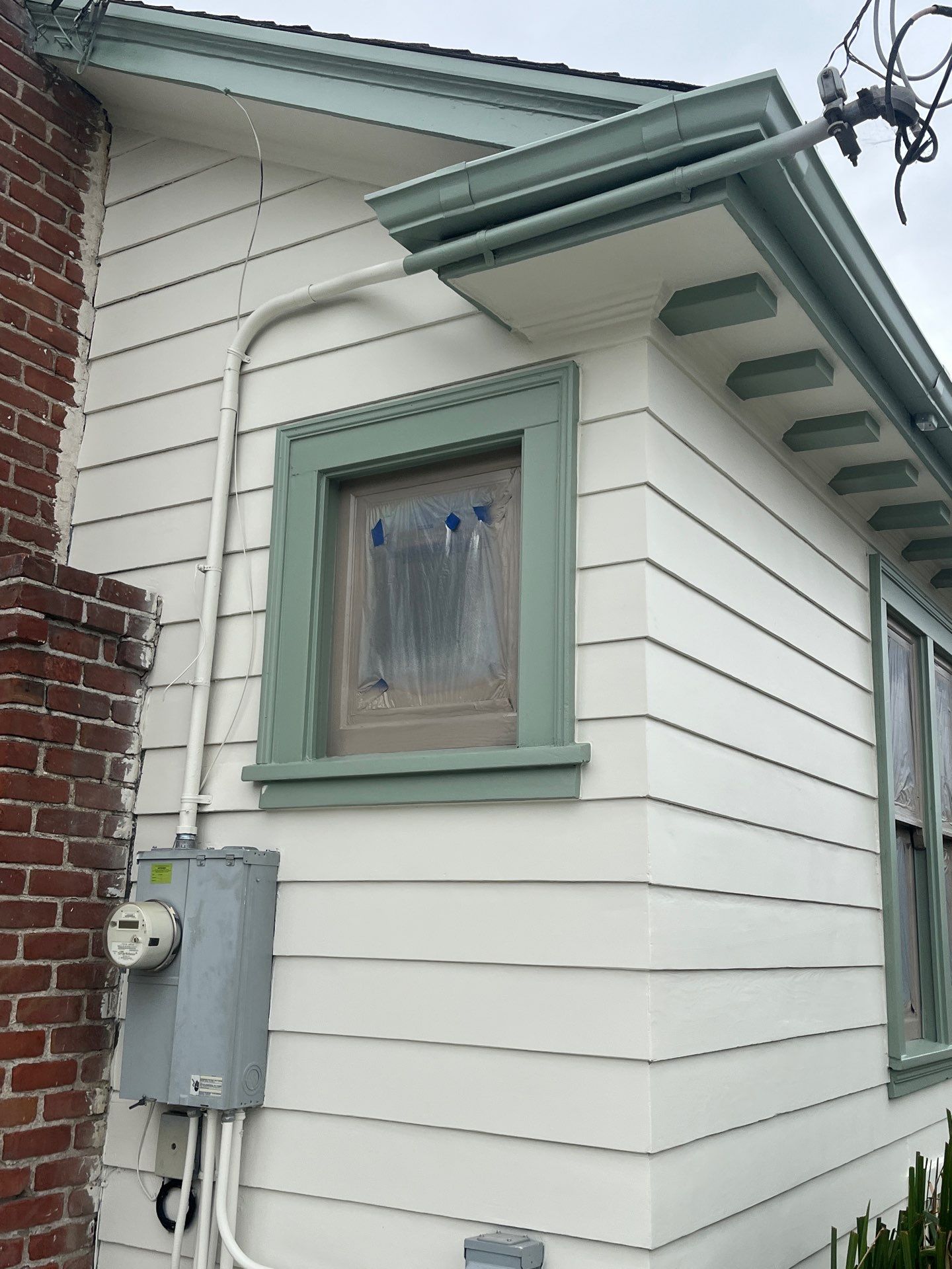 Project in Oakland by Herrera’s Bay Area Painting inc.
