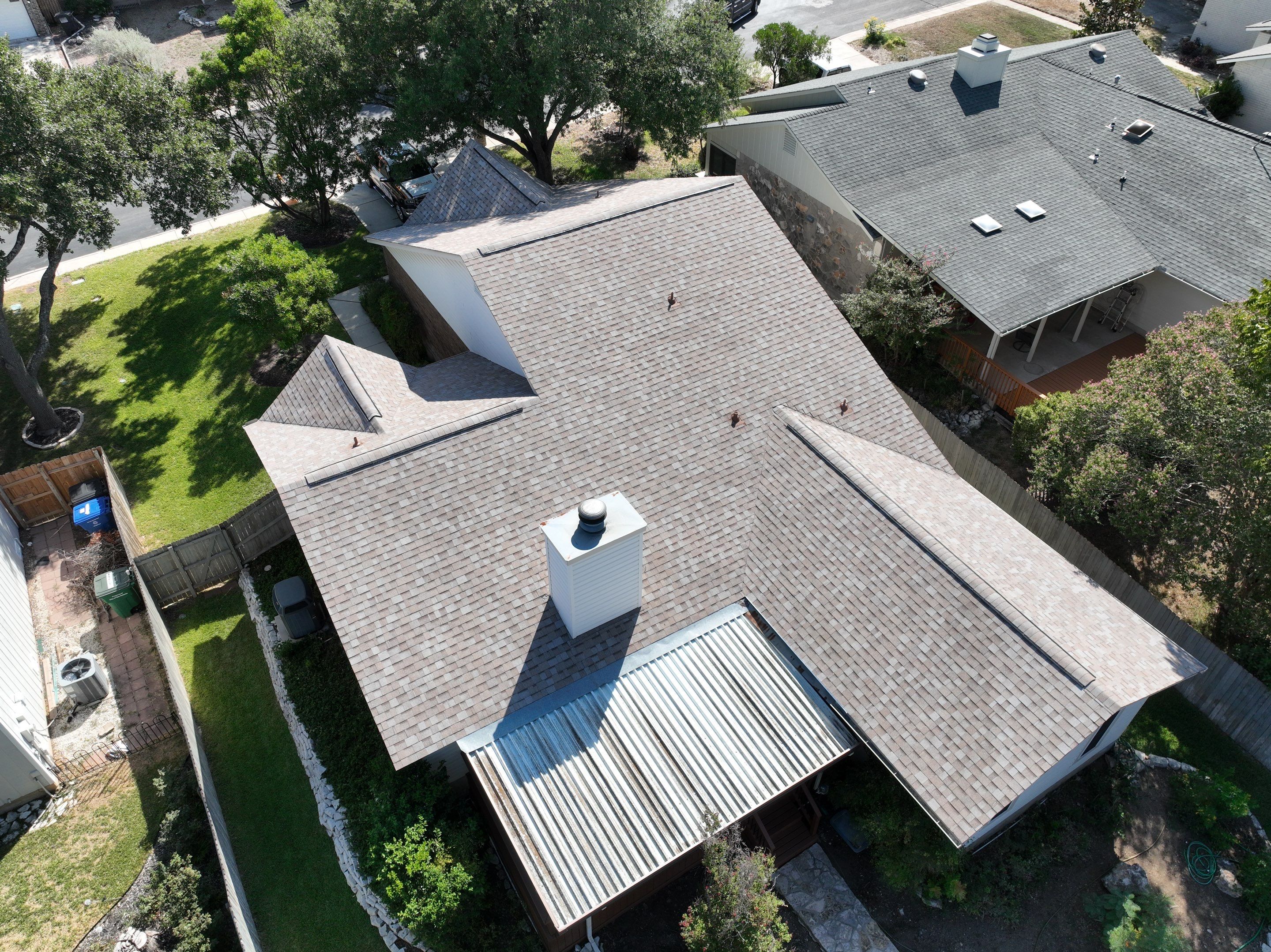Residential Roof Replacement using Owens Corning 30 year Architectural Shingles by Premier Roofing and Contracting