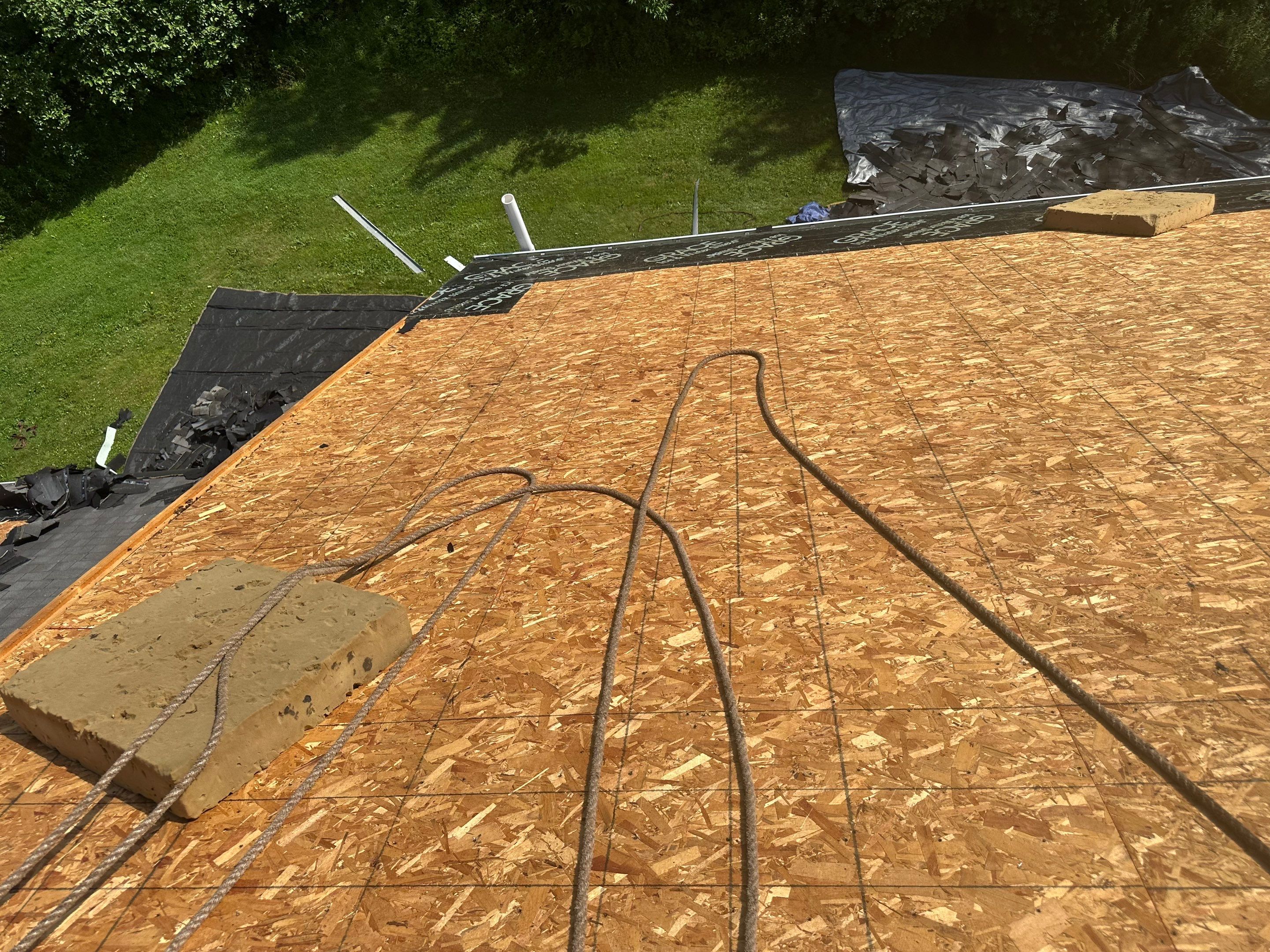Rochester, NH – One-Day Roof Replacement by Tall pine roofing