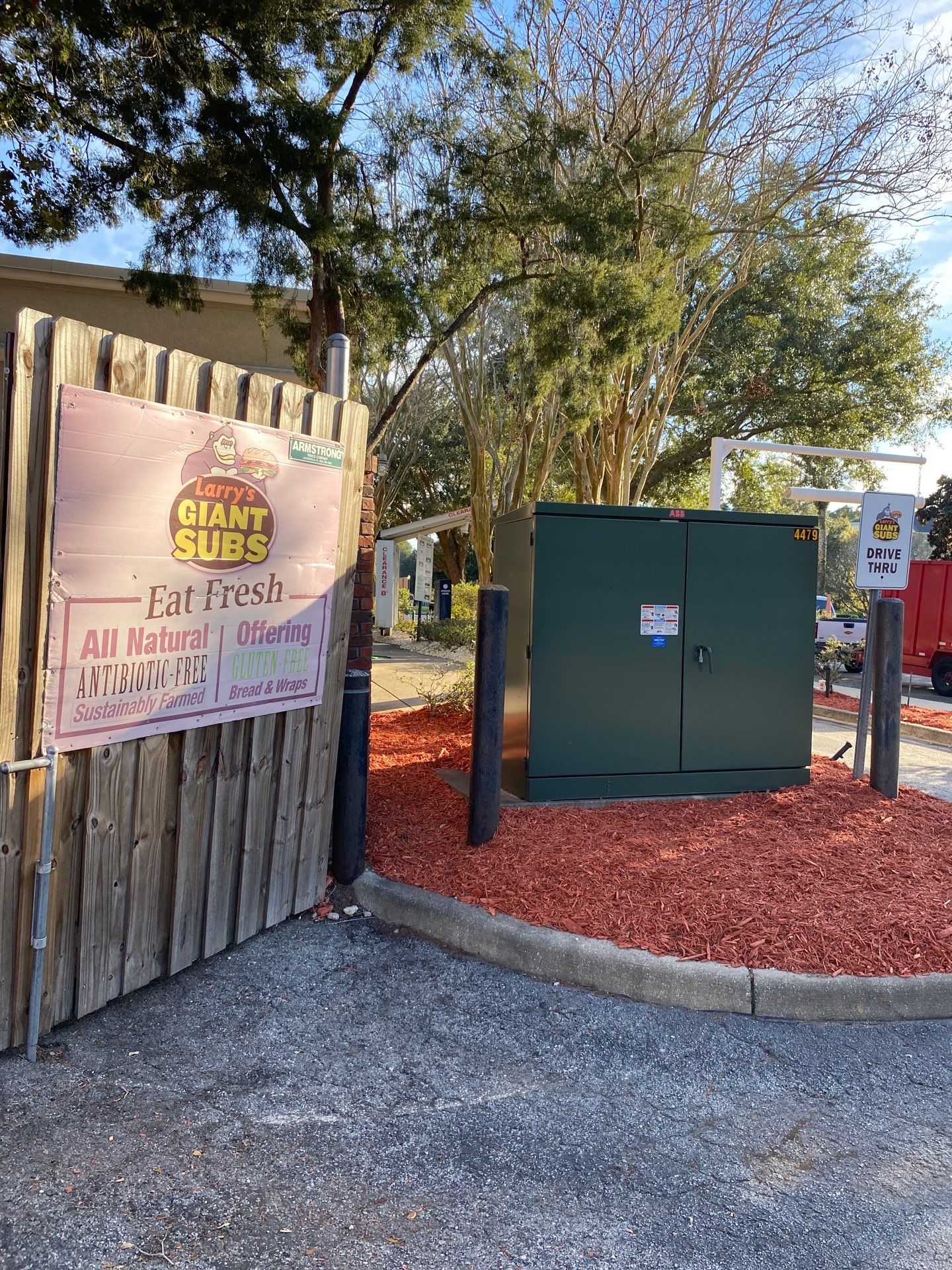 Larry’s Giant Subs | Rock & Mulch by ProGreen Services