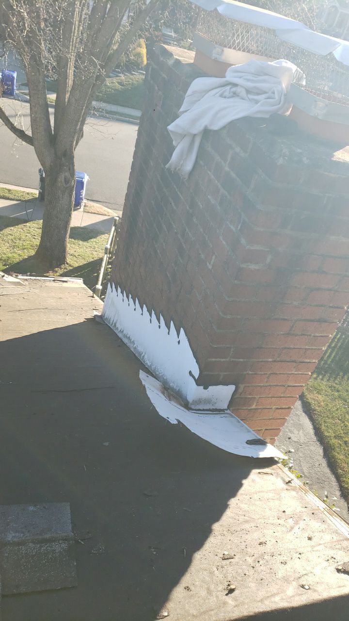Arlington: CertainTeed Landmark Designer Shingles in Cobblestone Gray by RM Banning, Inc.
